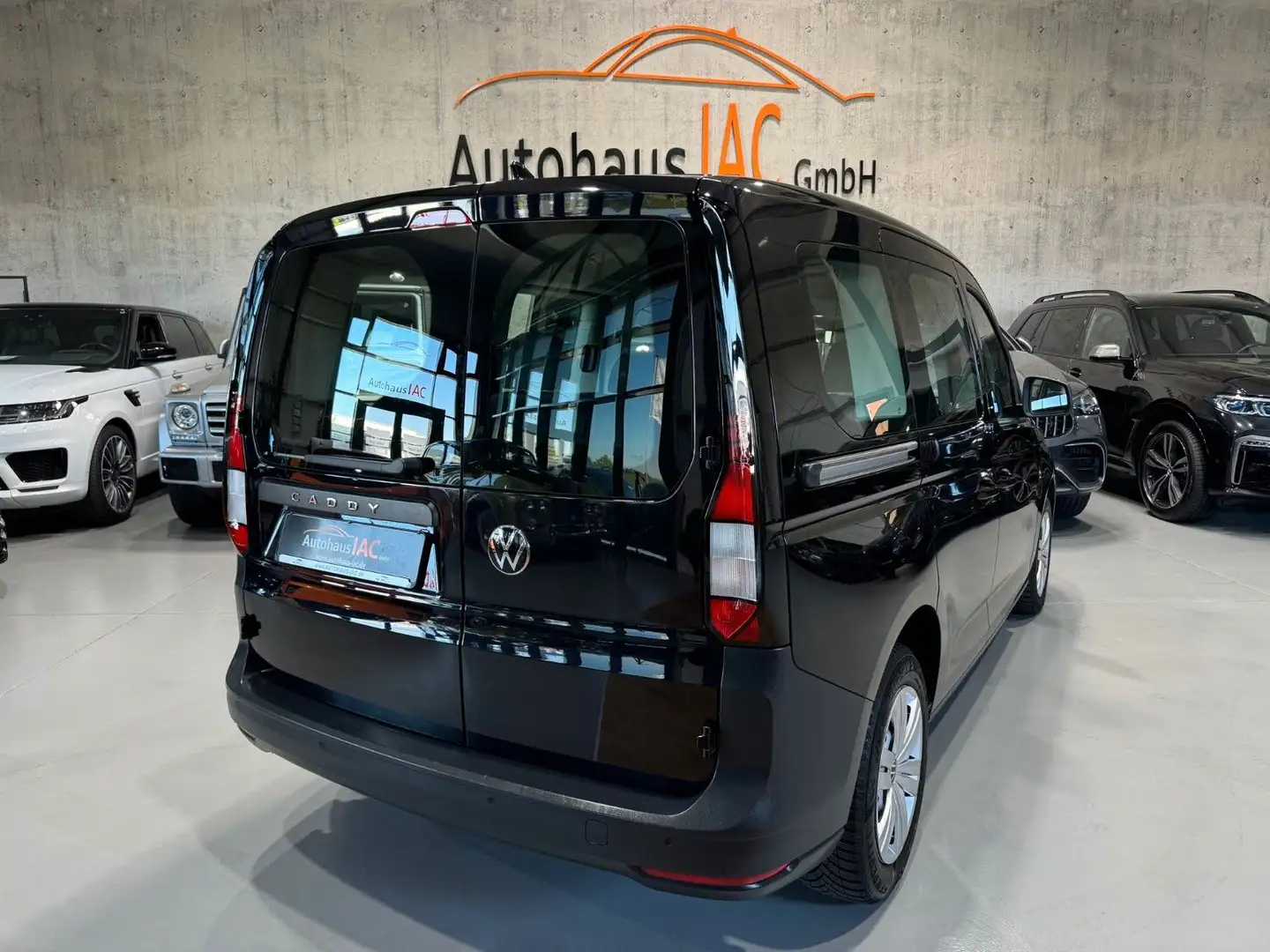 Volkswagen Caddy Basis Schwarz - 2