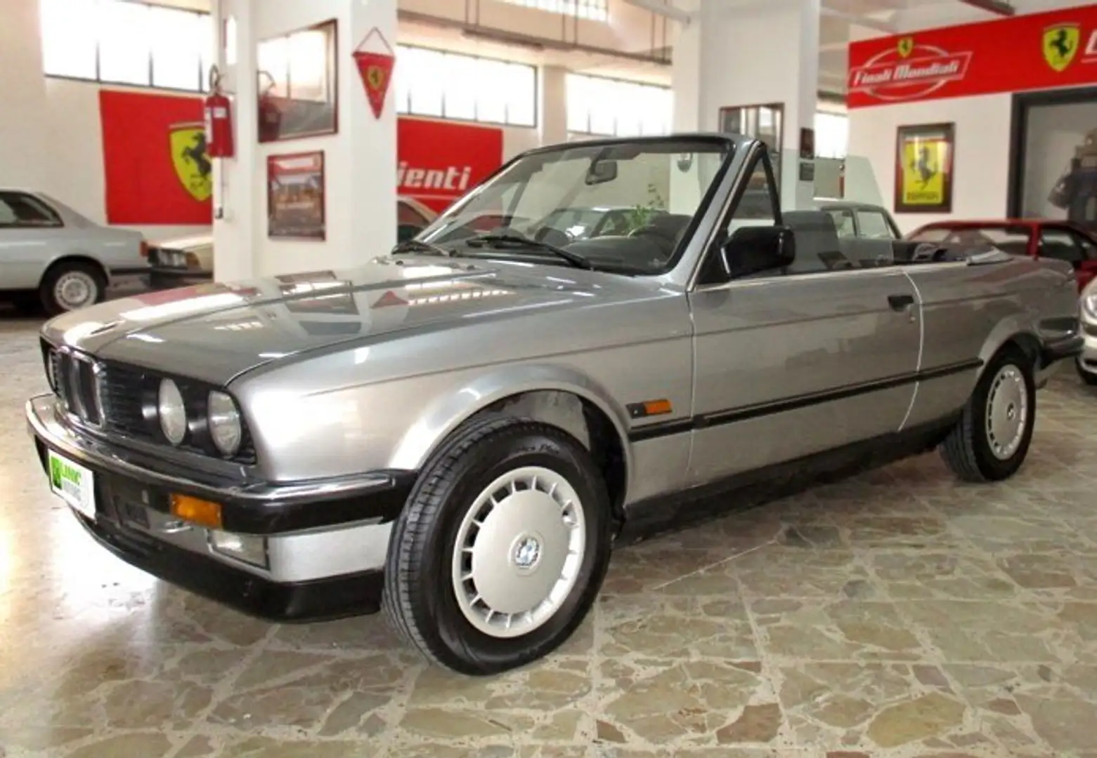 BMW 325 i Cabriolet Grigio - 1