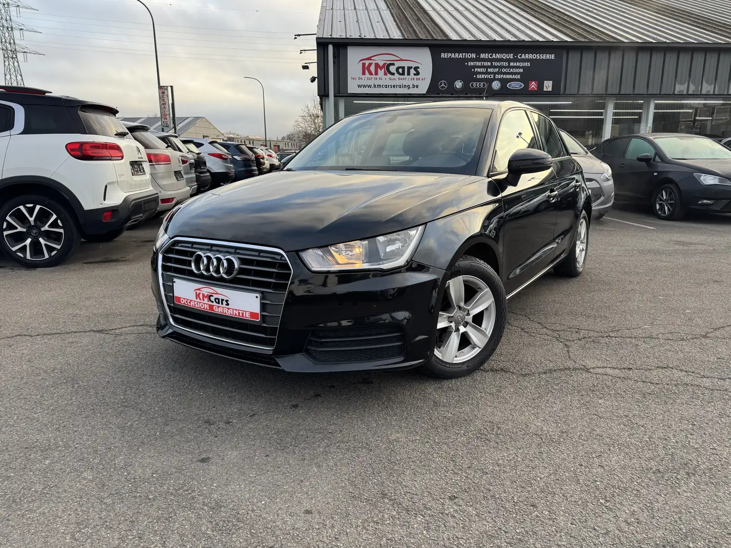 Audi A1 1.4 TDi SPORTBACK/CLIMATISATION /NAVIGATION/JANTES Schwarz - 1