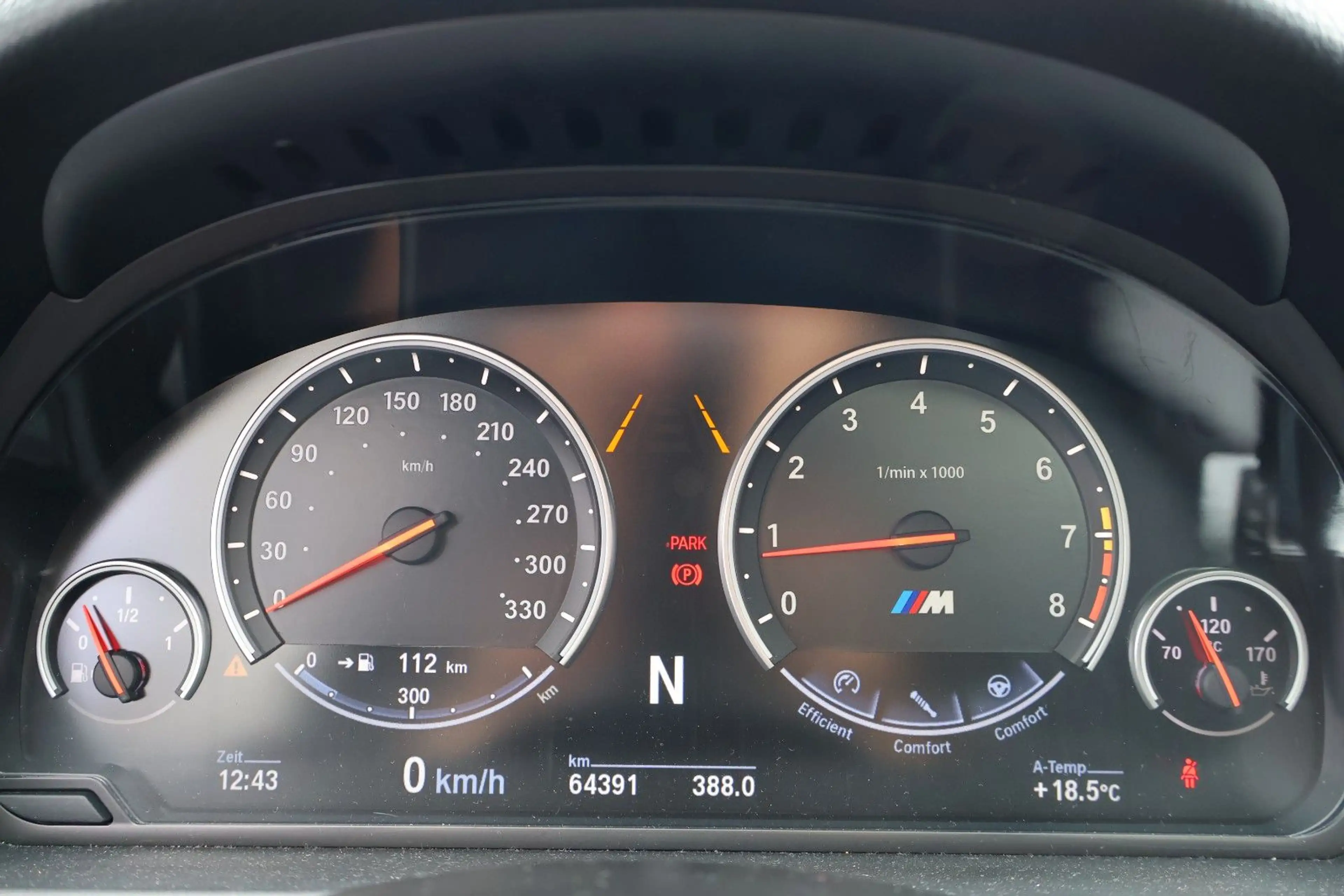BMW M5 F10 INDIVIDUAL/B&0/LED/360°/HUD/MASSAGE — photo 14