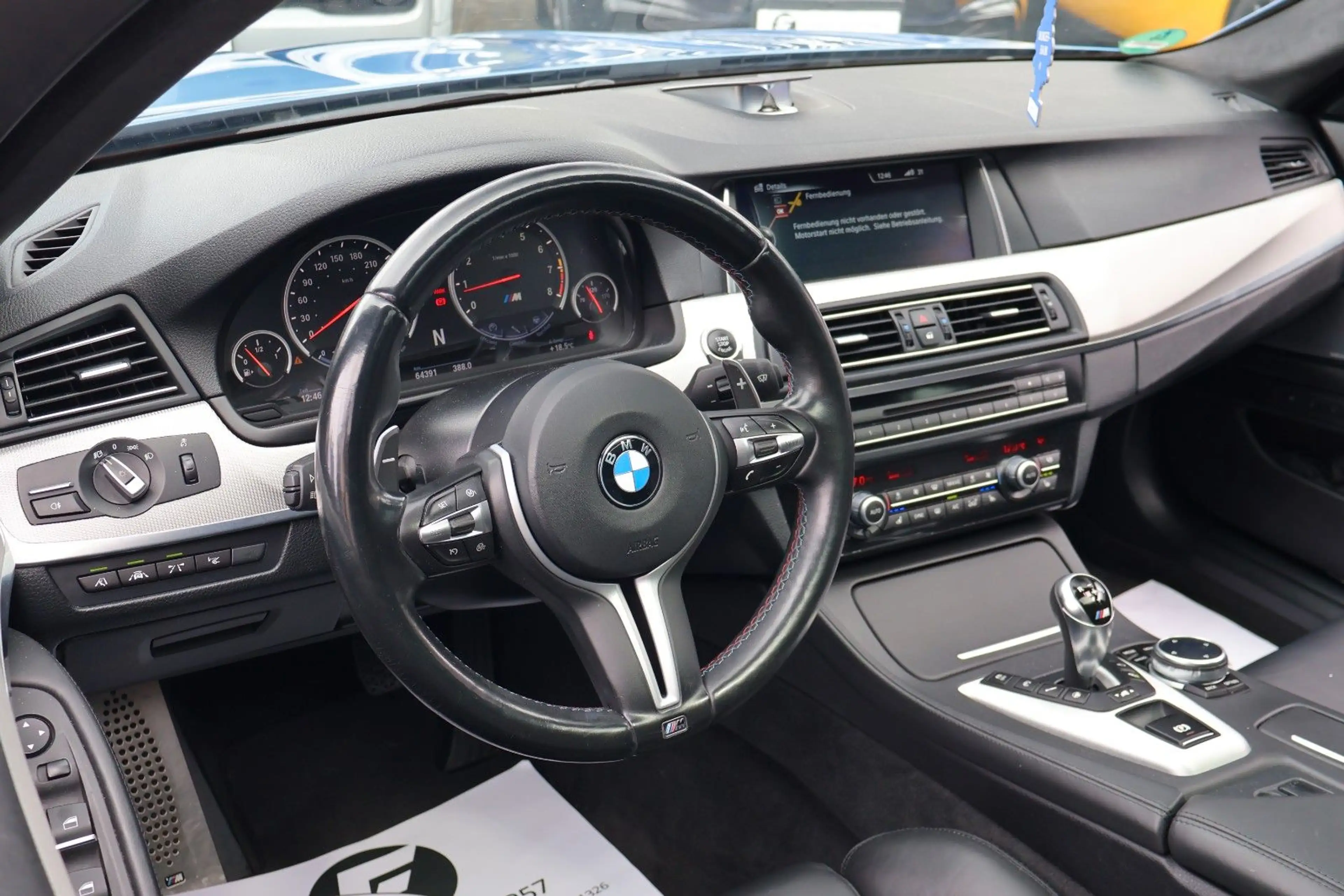BMW M5 F10 INDIVIDUAL/B&0/LED/360°/HUD/MASSAGE — photo 11