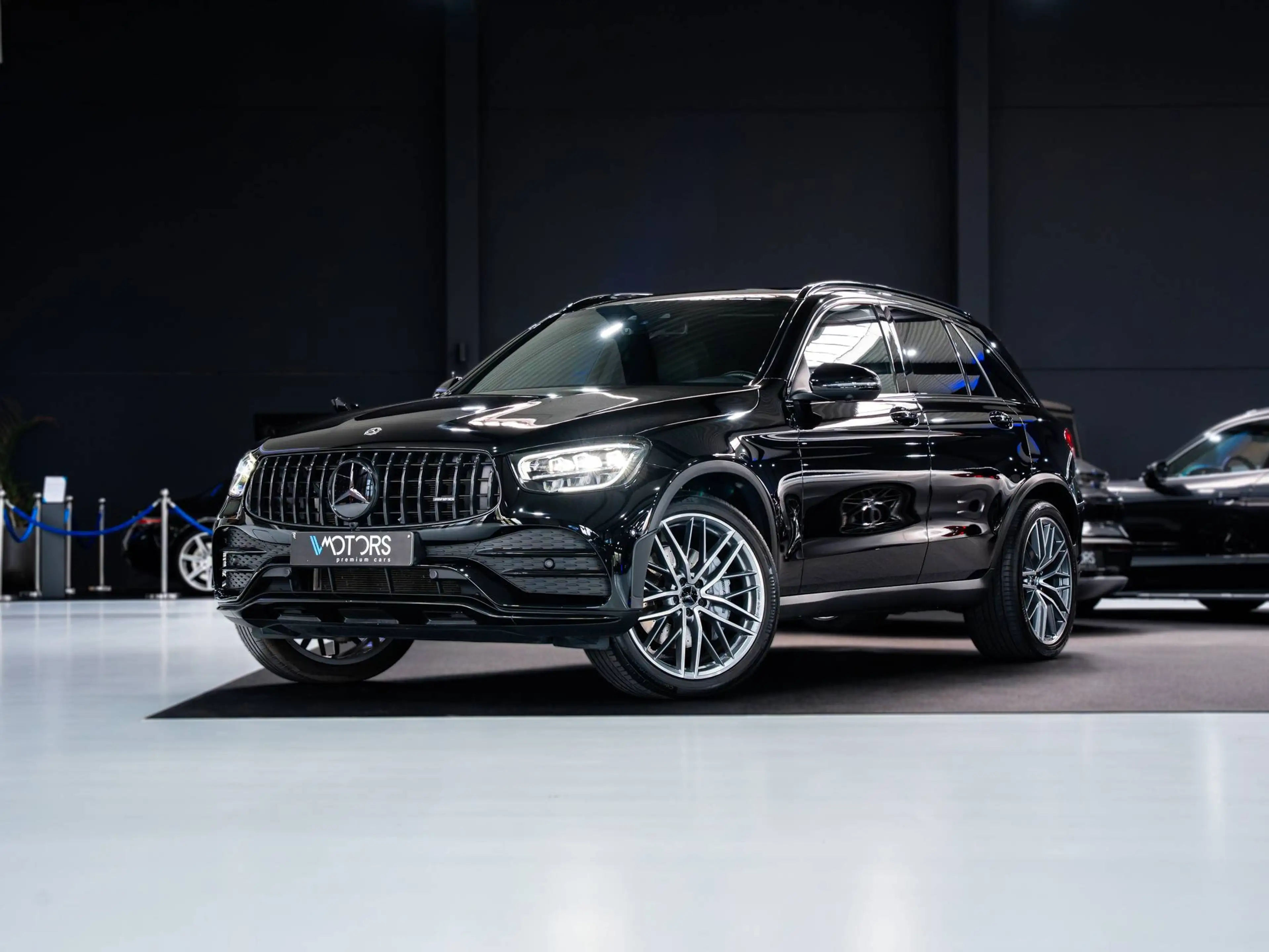 Mercedes-Benz GLC 43 AMG 4-Matic - AMG Line - AIRMATIC -Trekhaak - Distronic - Pano - 360° - Ventilatie - Memory -