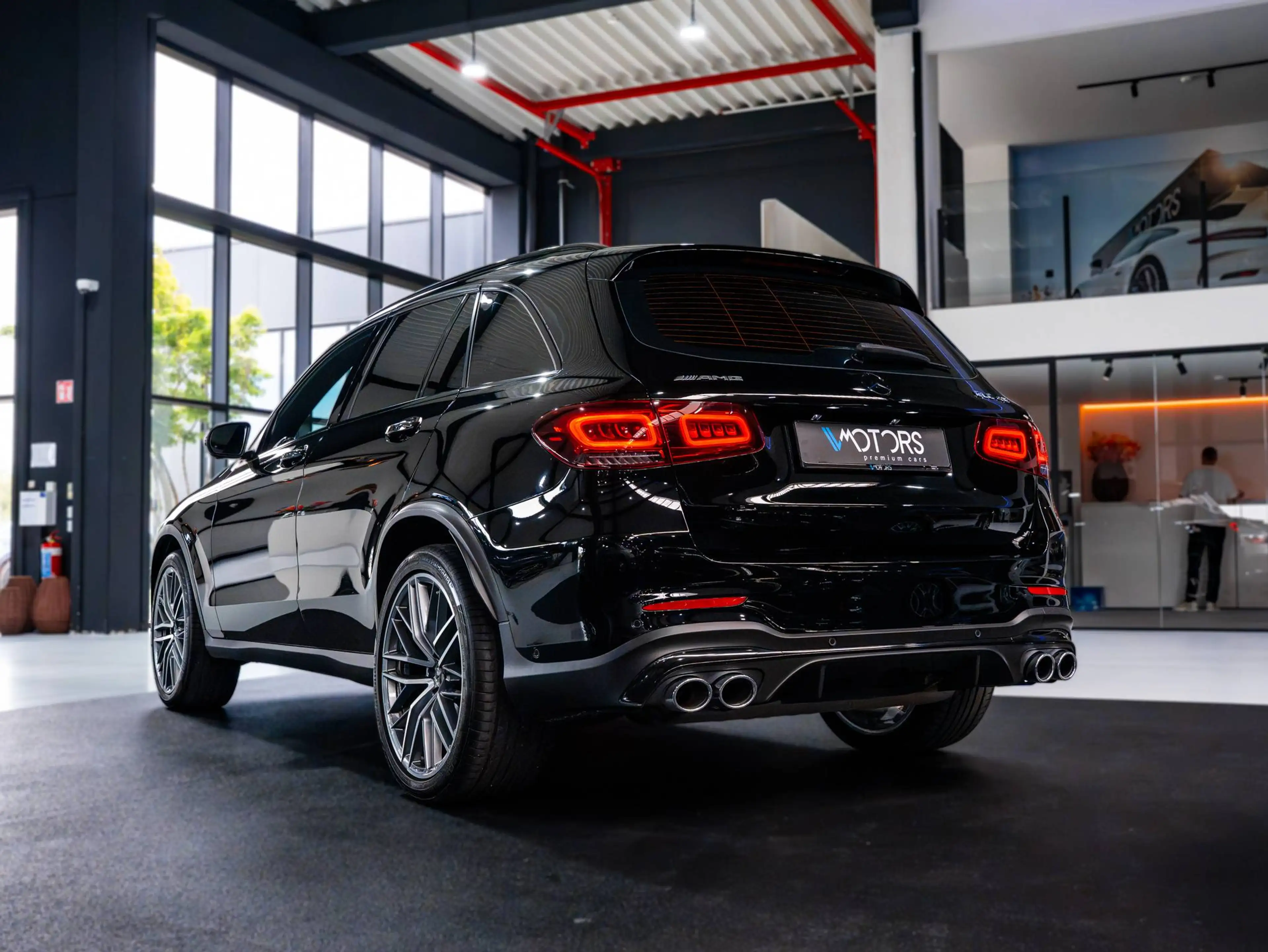 Mercedes-Benz GLC 43 AMG 4-Matic - AMG Line - AIRMATIC -Trekhaak - Distronic - Pano - 360° - Ventilatie - Memory - — photo 4