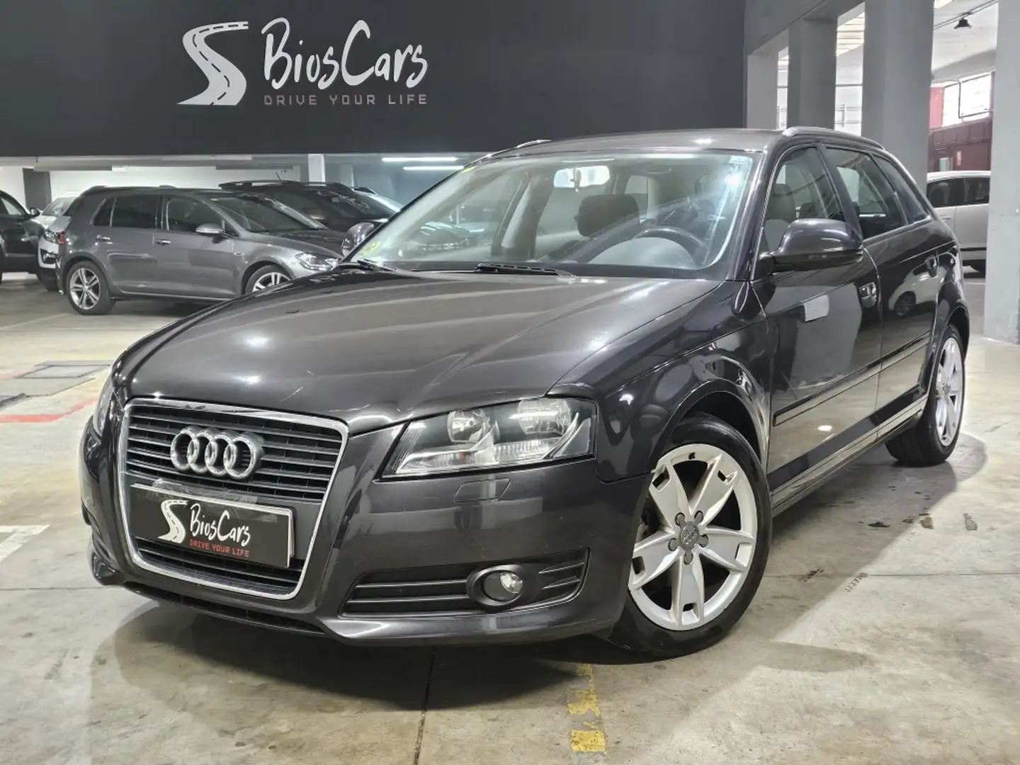 Audi A3 Sportback 2.0TDI Ambition Negro - 1