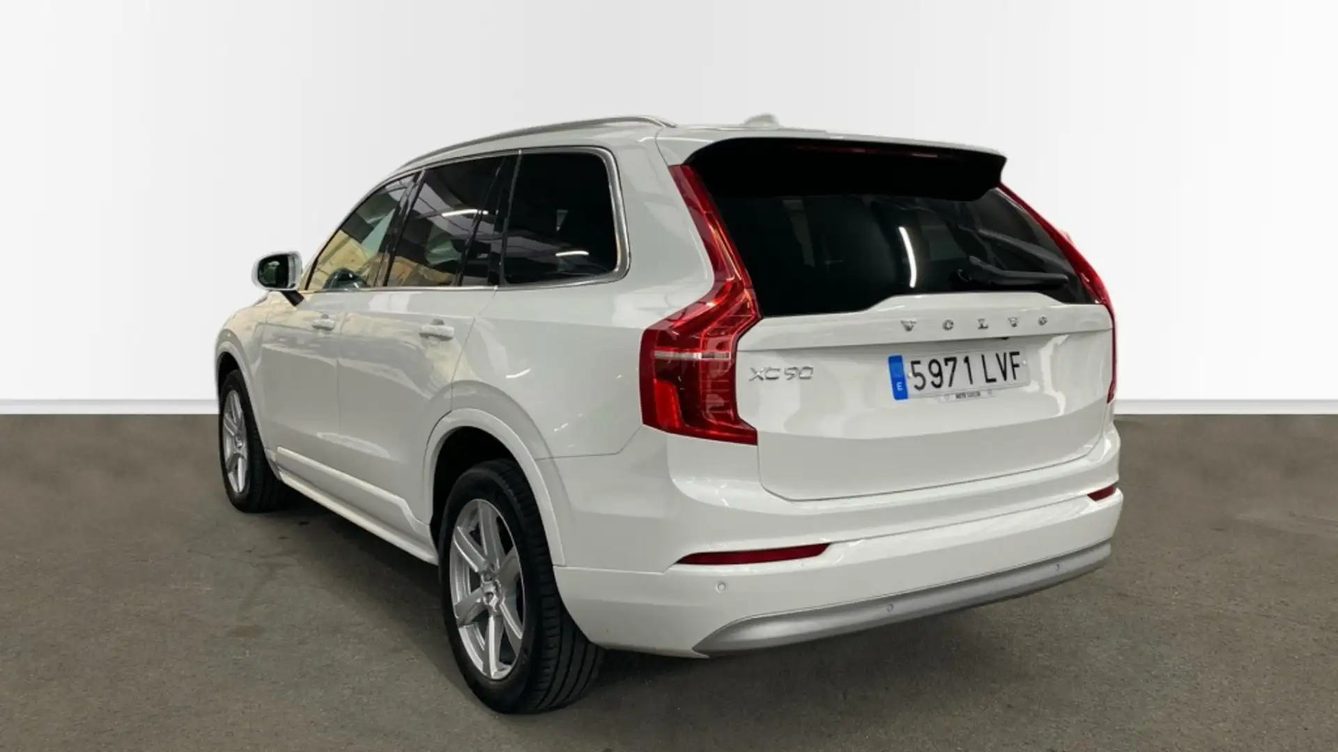 Volvo XC90 2.0 B5 D MOMENTUM PRO AWD AUTO 5P 7 PLAZAS Weiß - 2