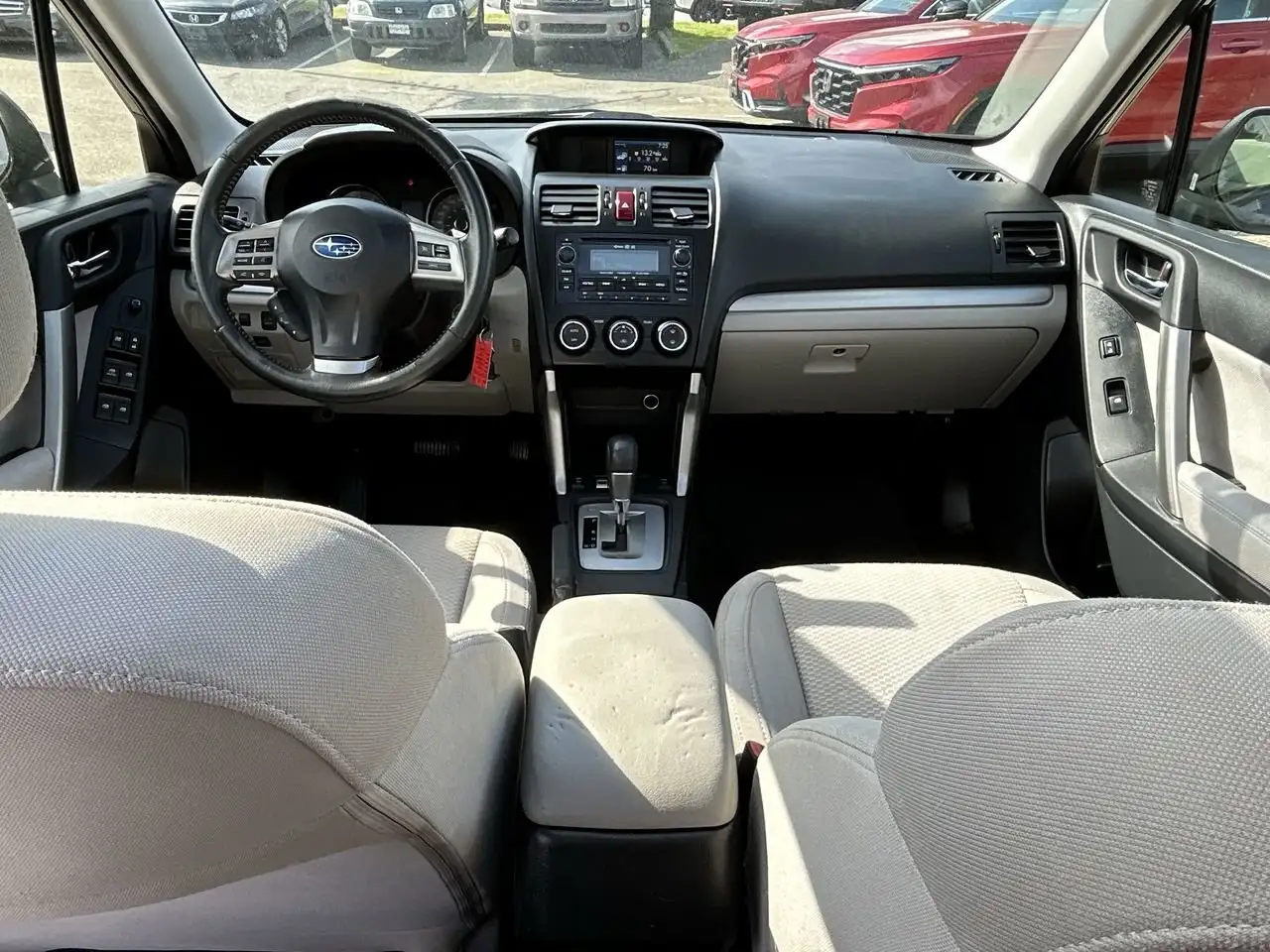 Subaru Forester снимка Subaru Forester