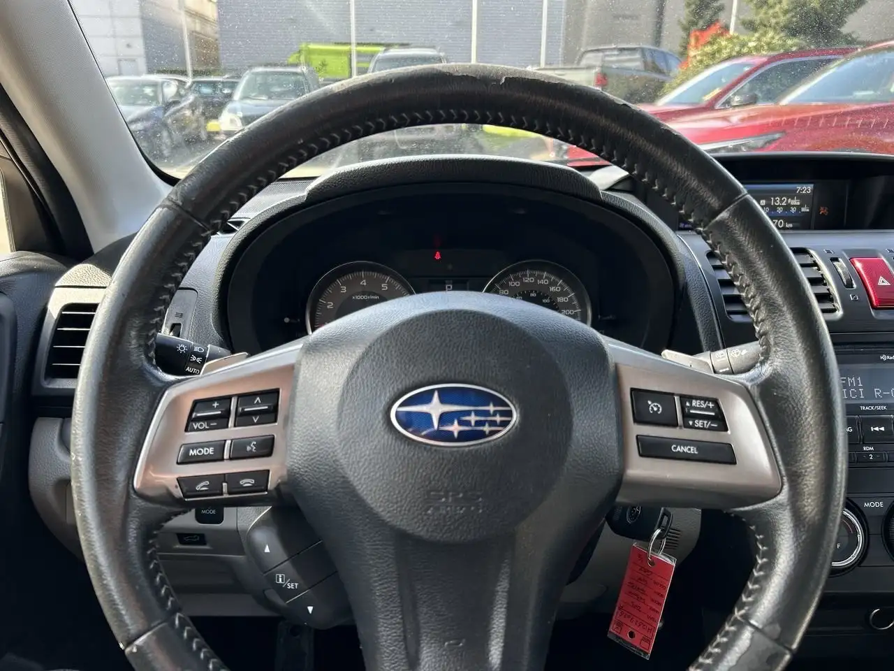 Subaru Forester снимка Subaru Forester