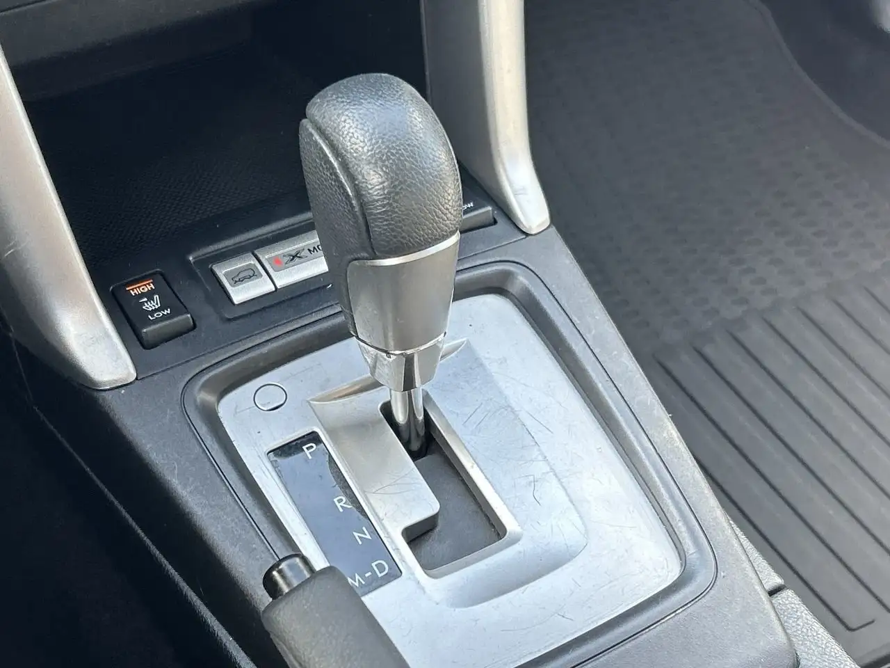 Subaru Forester снимка Subaru Forester