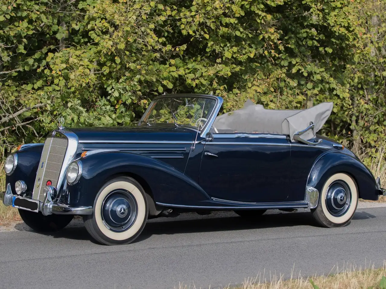Mercedes-Benz 220 Cabriolet A, foto 2