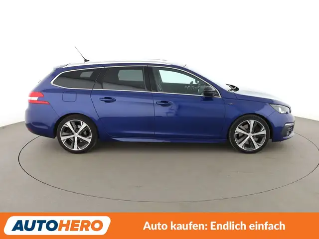 Peugeot 308 view 7