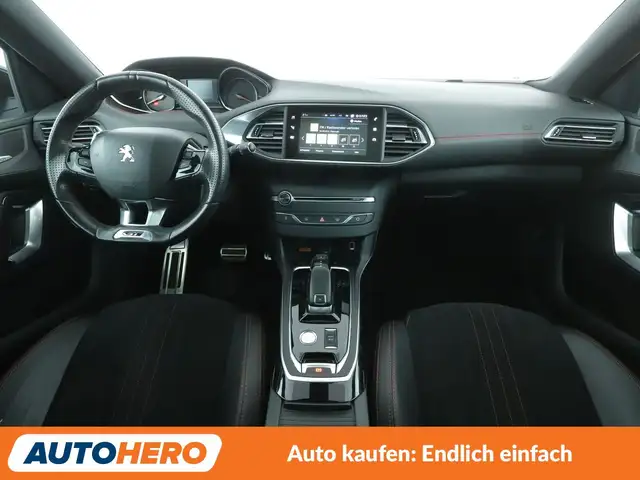 Peugeot 308 view 12