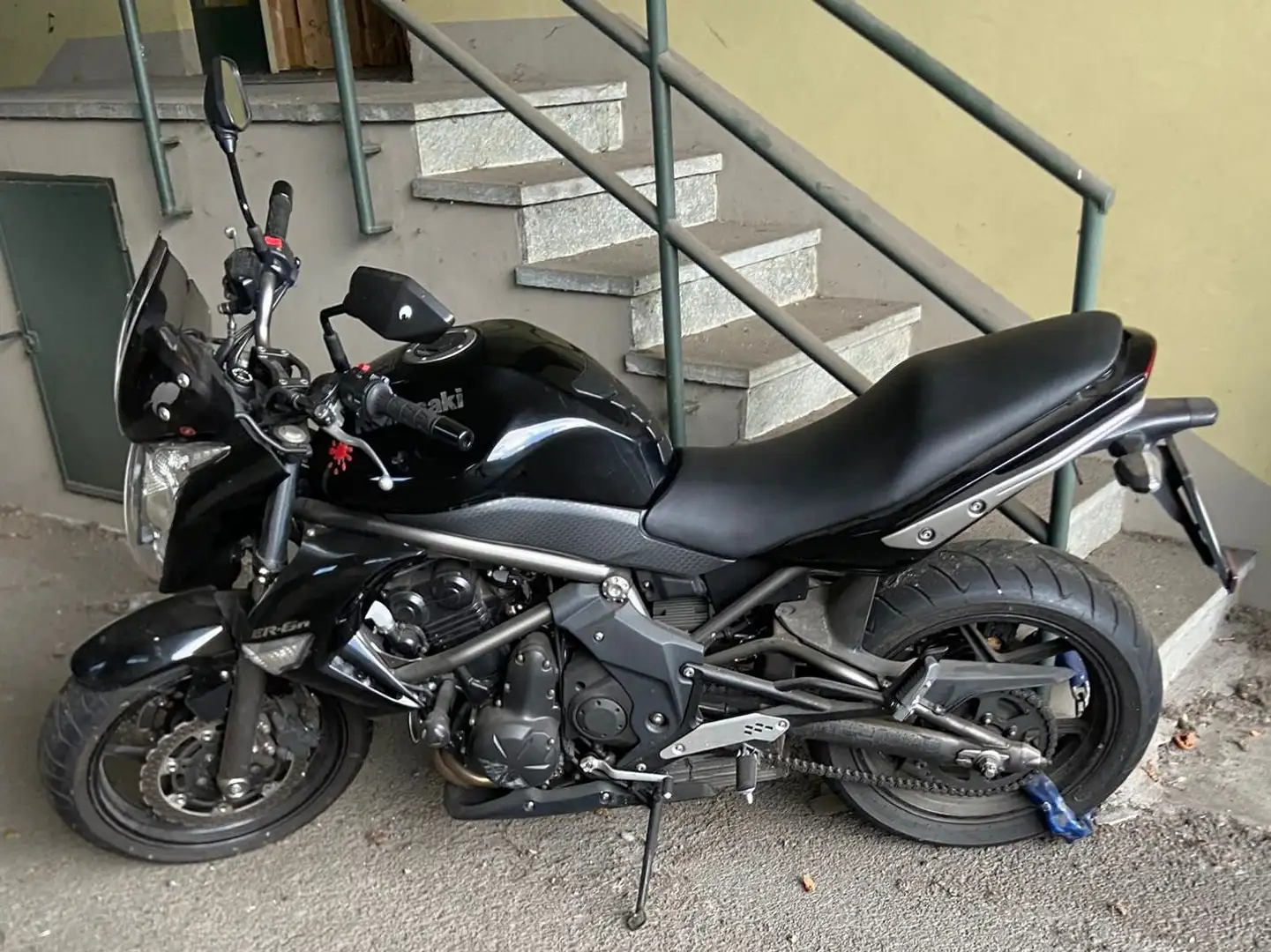 Kawasaki ER - 6 N Black - 1
