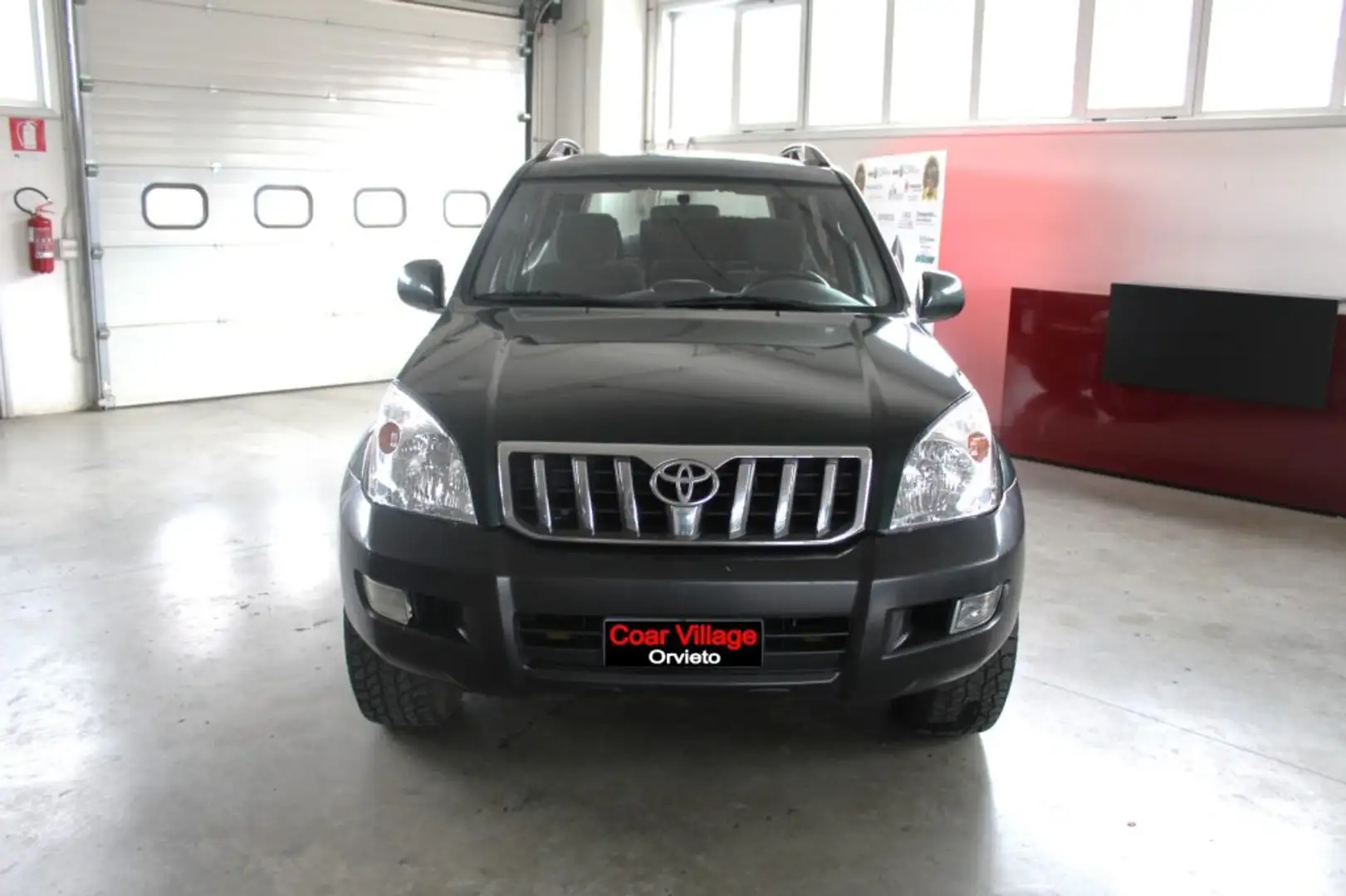 Toyota Land Cruiser 3.0 D-4D 16V cat 3 porte Sol Зелений - 2