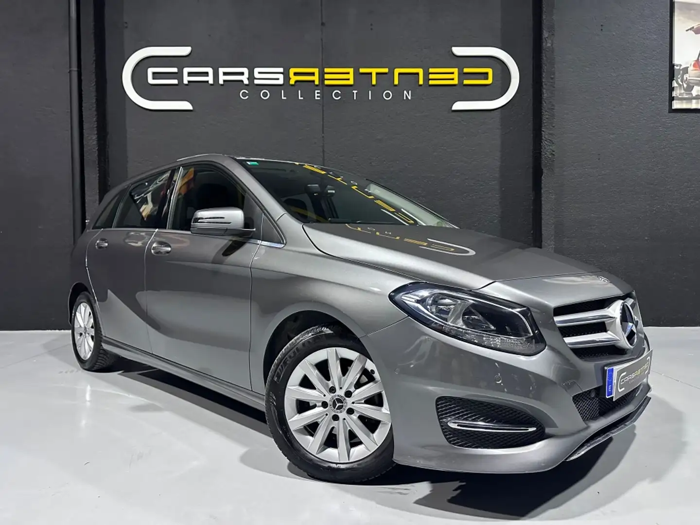 Mercedes-Benz B 180 180d Gris - 1
