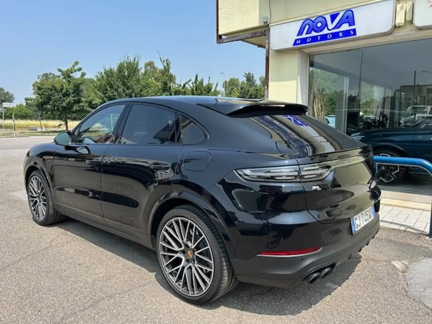 Porsche Cayenne Cayenne Coupe 3.0 e-hybrid PLATINUM EDITION Nero - 2