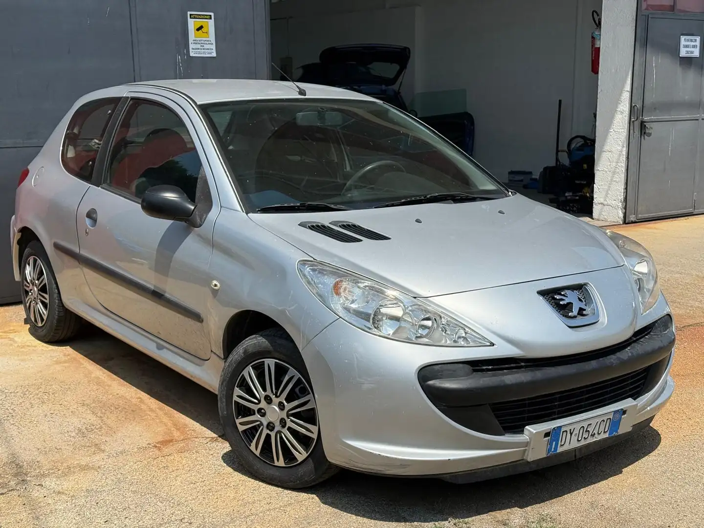 Peugeot 206 Plus 3p 1.1 X-Line - 1