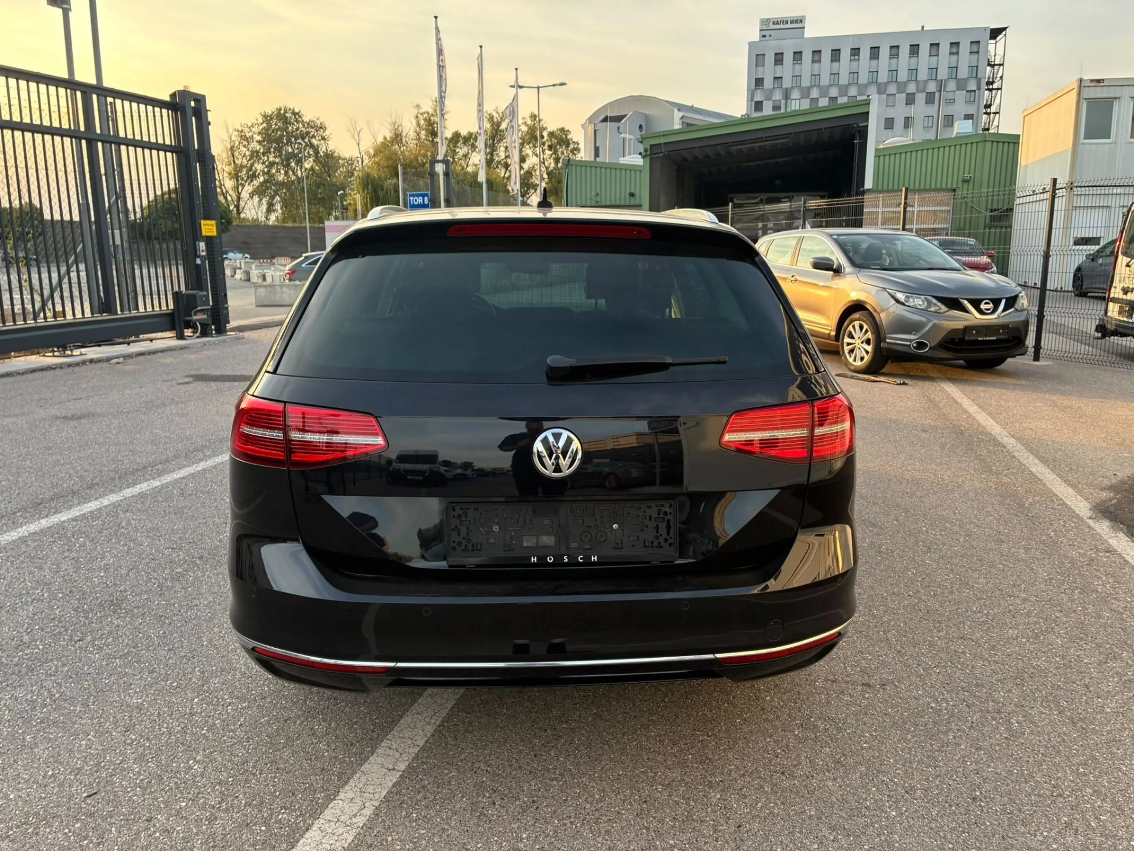Volkswagen Passat Variant TDI Highline Aut. AHK KAMERA ALCANTARA — photo 4