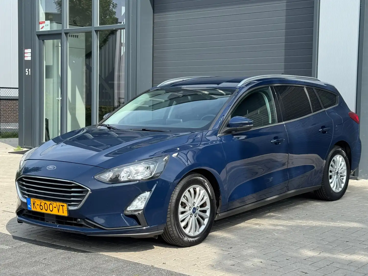 Ford Focus Wagon 1.5 EcoBlue Titanium X Business / Automaat Bleu - 2