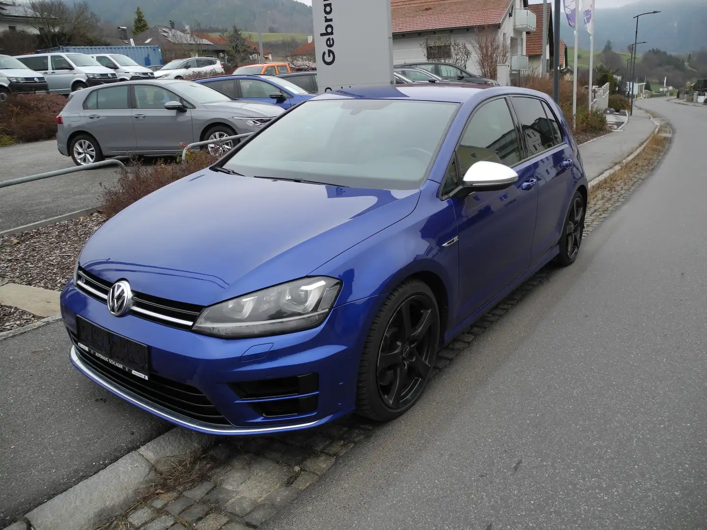 Volkswagen Golf R R BMT 4Motion Modrá - 1
