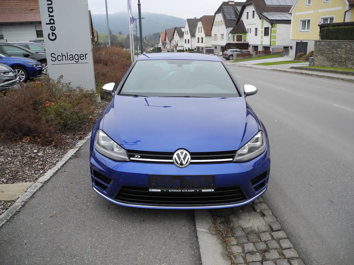 Volkswagen Golf R R BMT 4Motion Modrá - 2