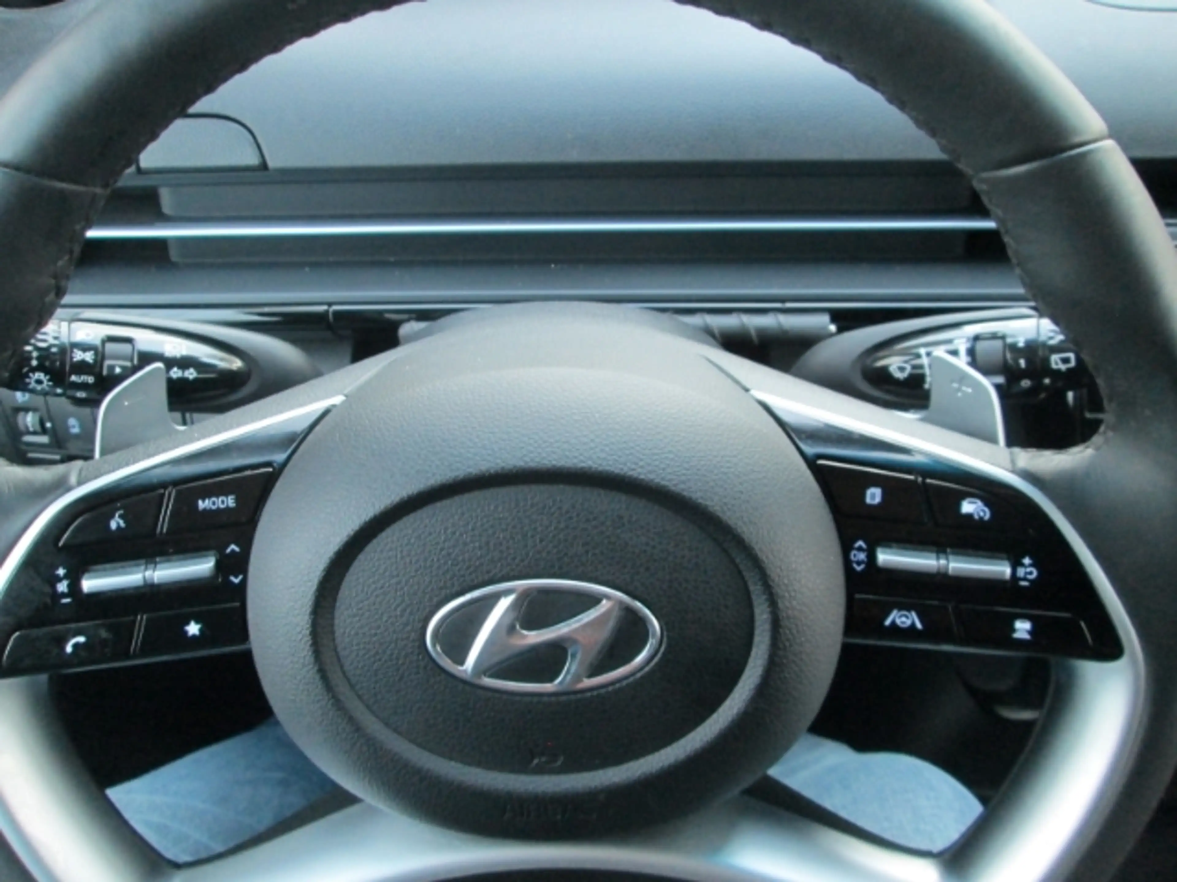 Hyundai STARIA Hyundai 9-Sitzer 2.2 CRDi 8 A/T 2WD 177PS Trend Ea — photo 10