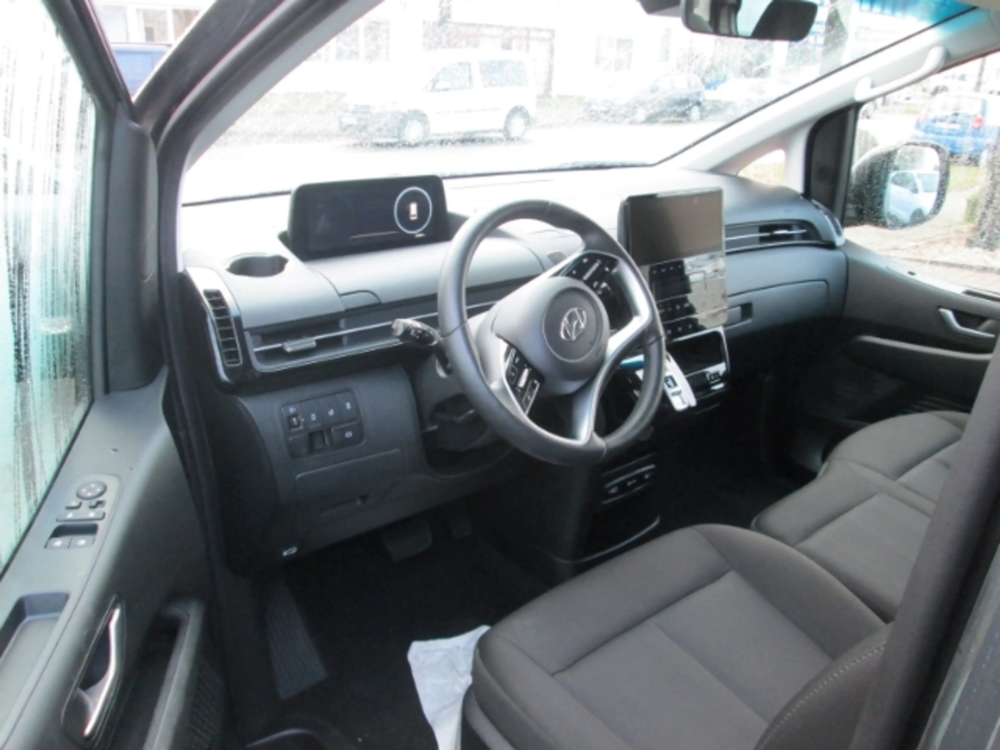 Hyundai STARIA Hyundai 9-Sitzer 2.2 CRDi 8 A/T 2WD 177PS Trend Ea — photo 8