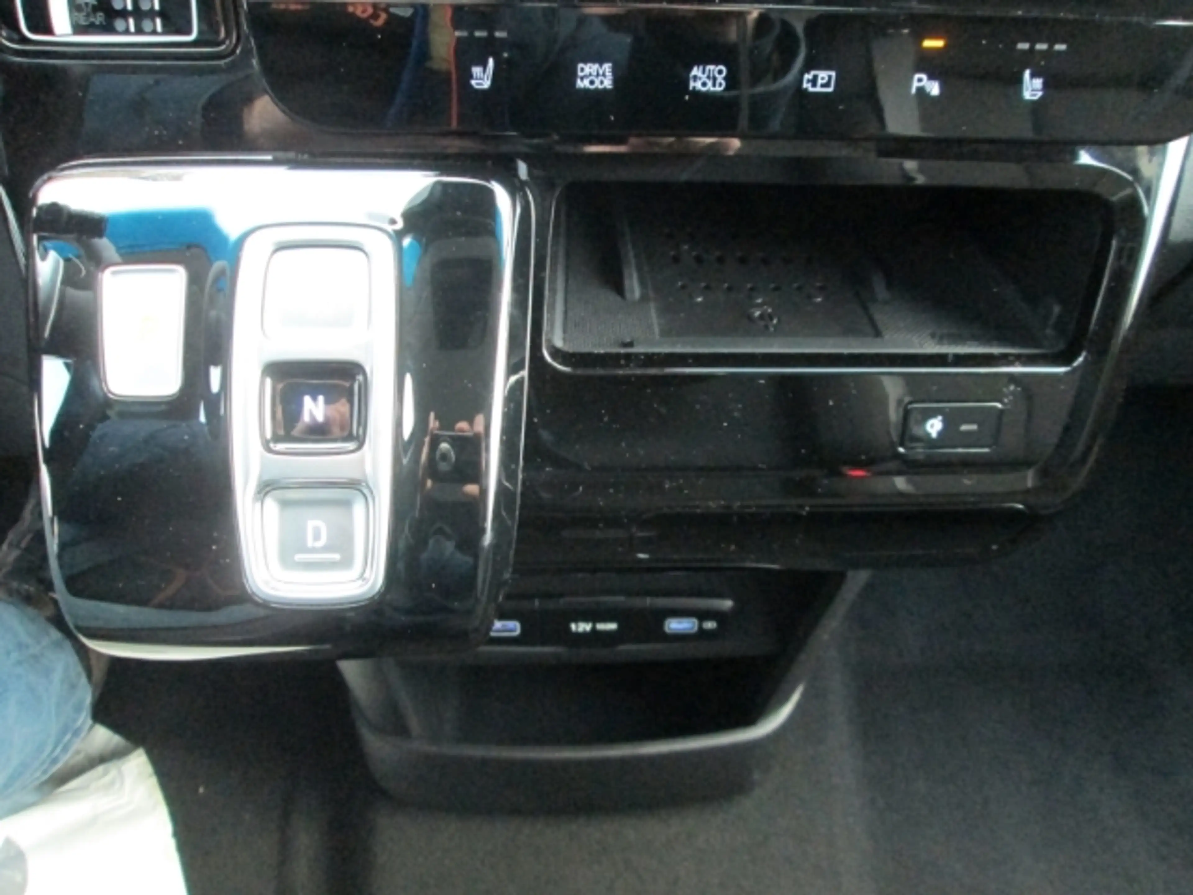 Hyundai STARIA Hyundai 9-Sitzer 2.2 CRDi 8 A/T 2WD 177PS Trend Ea — photo 15