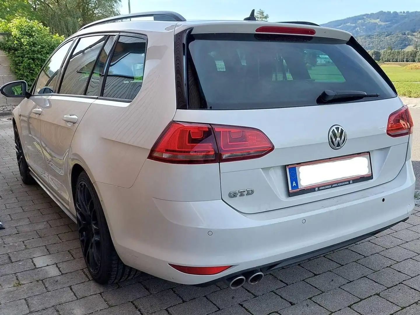 Volkswagen Golf GTD Golf Variant 2,0 TDI GTD DSG GTD Weiß - 2
