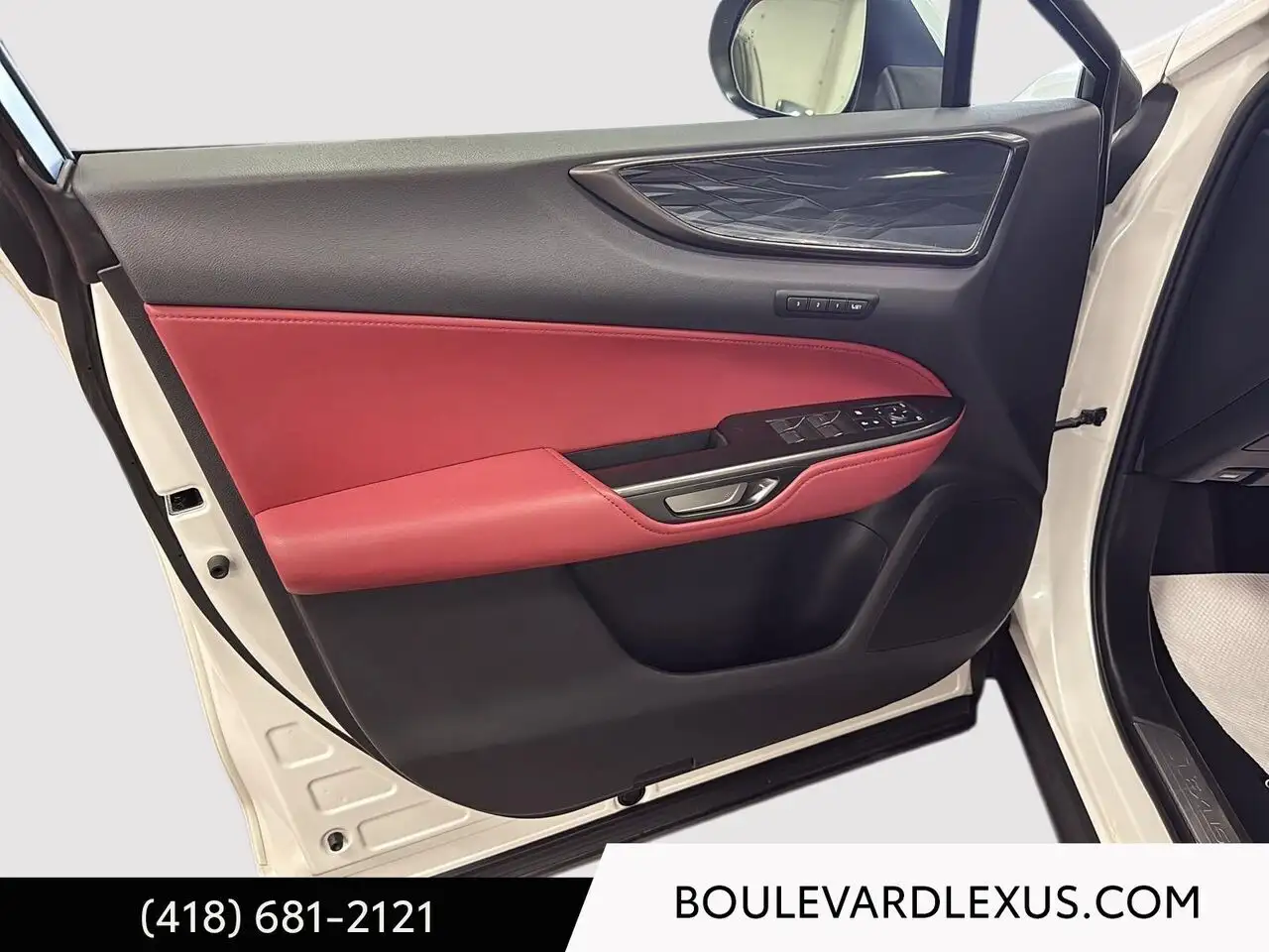 Lexus NX снимка Lexus NX
