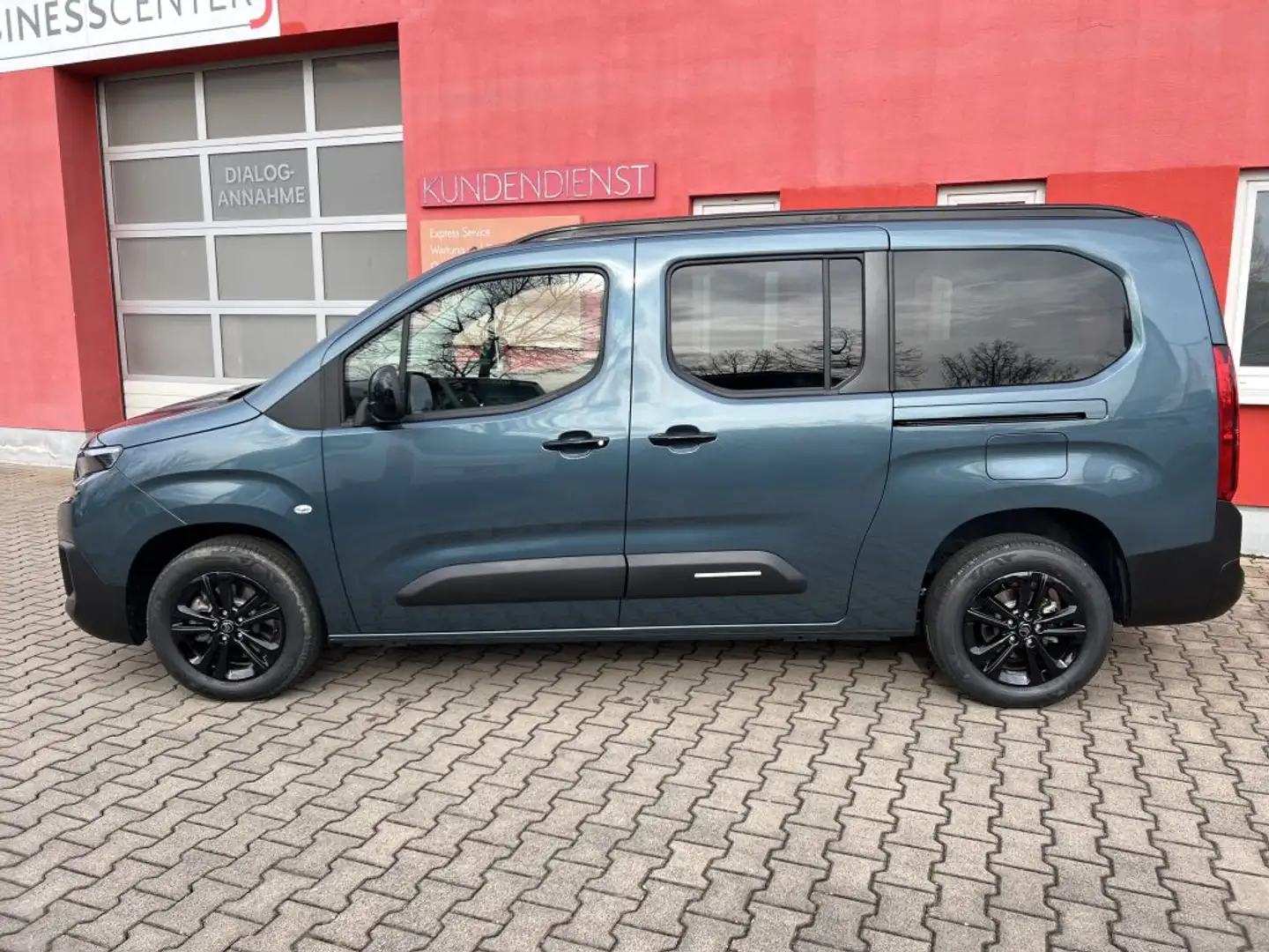 Citroen Berlingo MPV XL PureTech 110 PLUS (E) Blau - 2