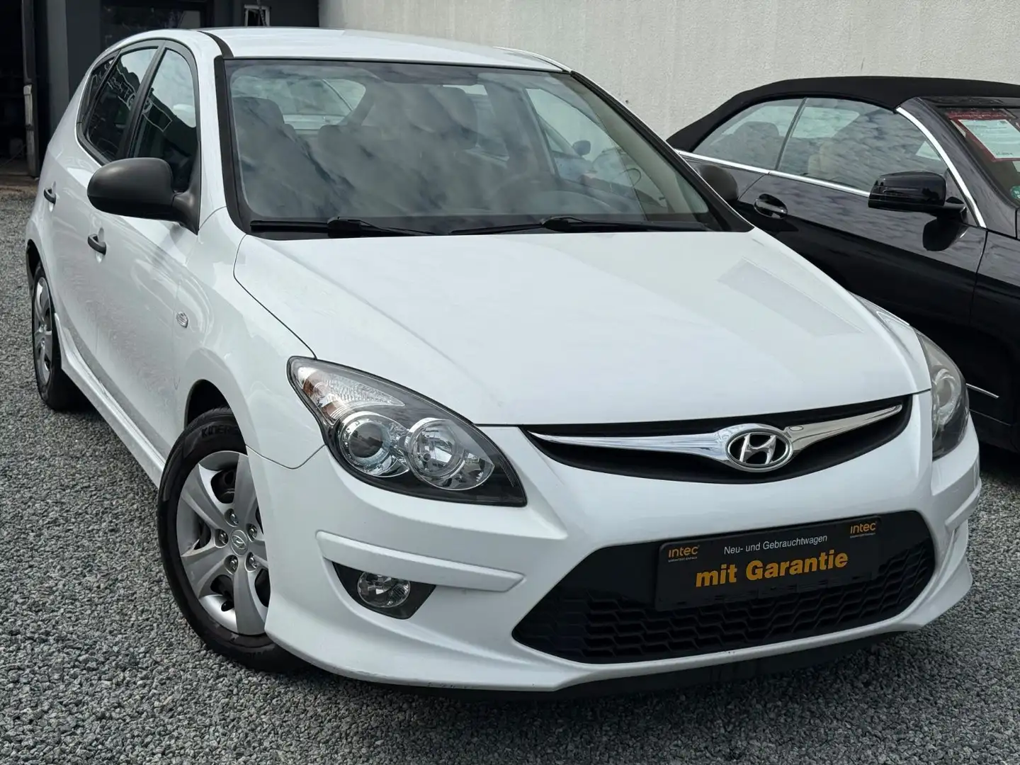 Hyundai i30 FIFA WM Edition*Klima*Elektr. Fenster*HU Neu Weiß - 1