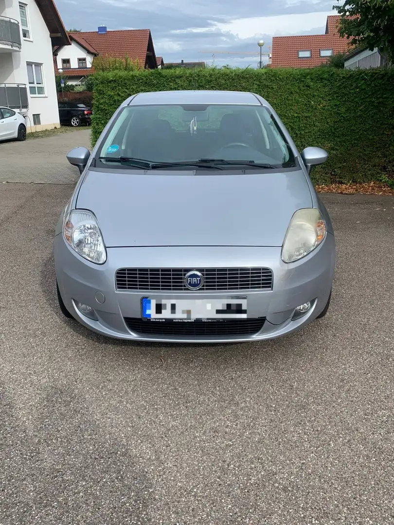 Fiat Grande Punto 1.4 16V Dynamic - 2