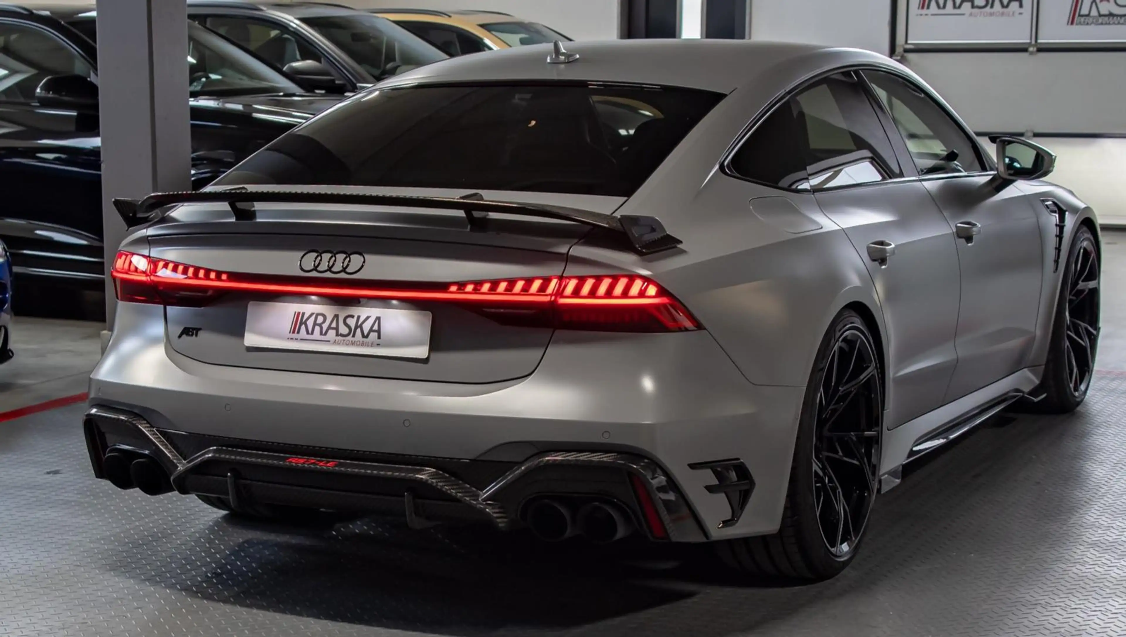 Audi RS7 4.0 TFSI ABT Legacy Edition 1/200 - KERAMIK — photo 9