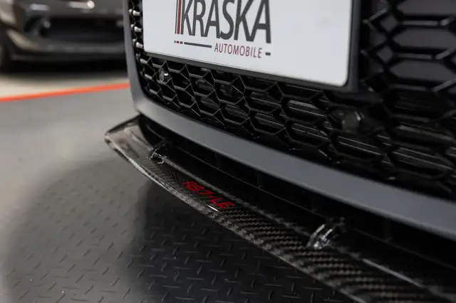 Audi RS7 view 8