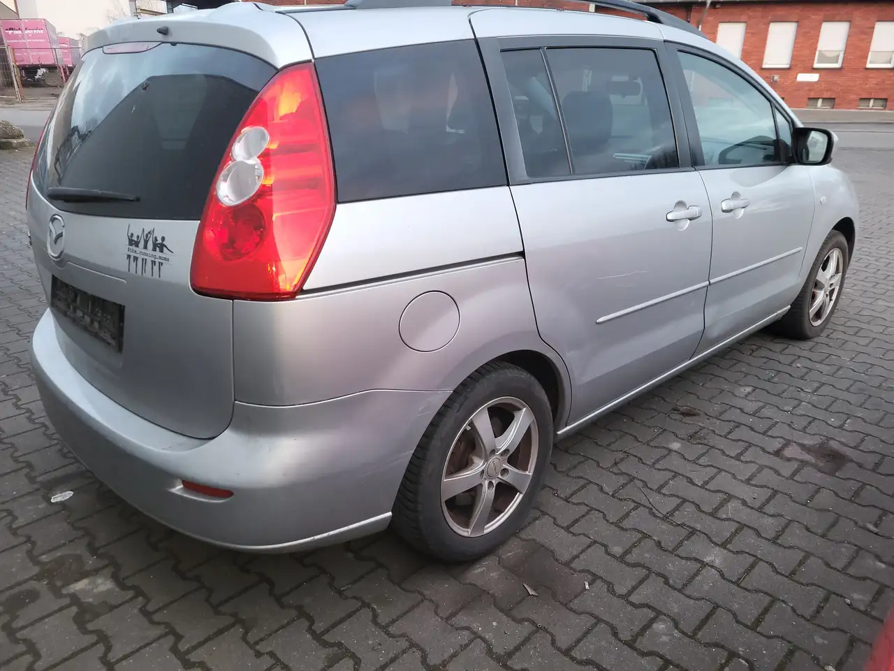 Mazda 5