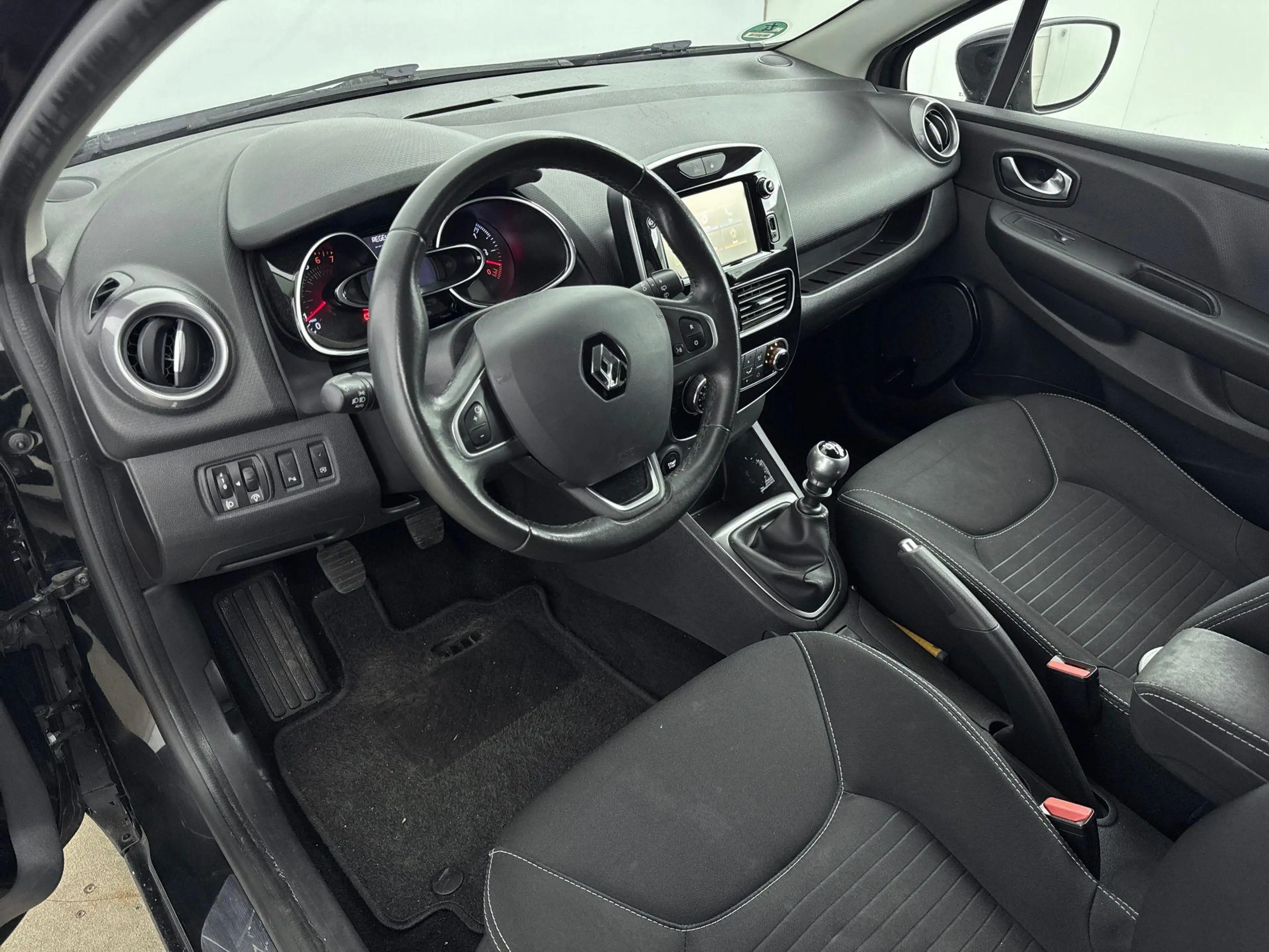 Renault Clio Estate 1.2 TCe LIMITED | NAVI | AIRCO | CRUISE | 1 — photo 7
