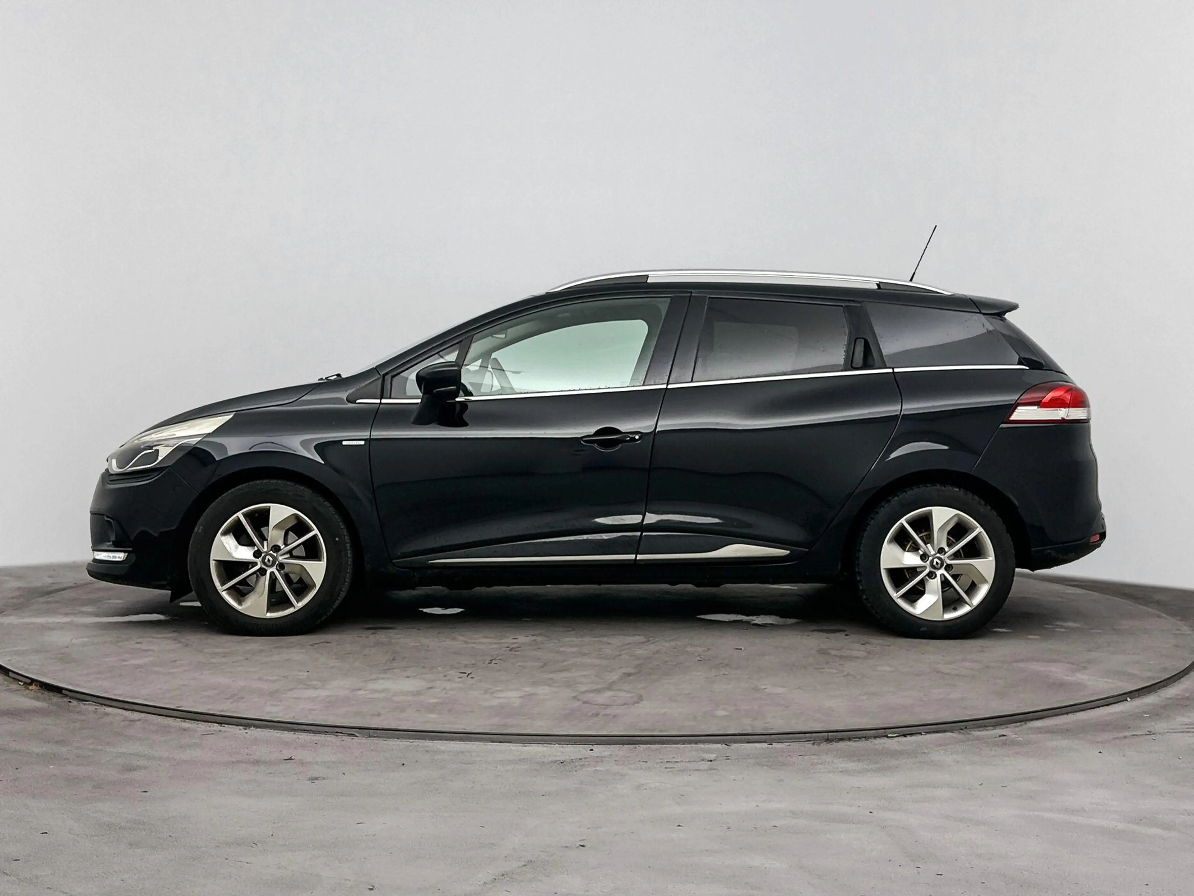 Renault Clio Estate 1.2 TCe LIMITED | NAVI | AIRCO | CRUISE | 1 — photo 2