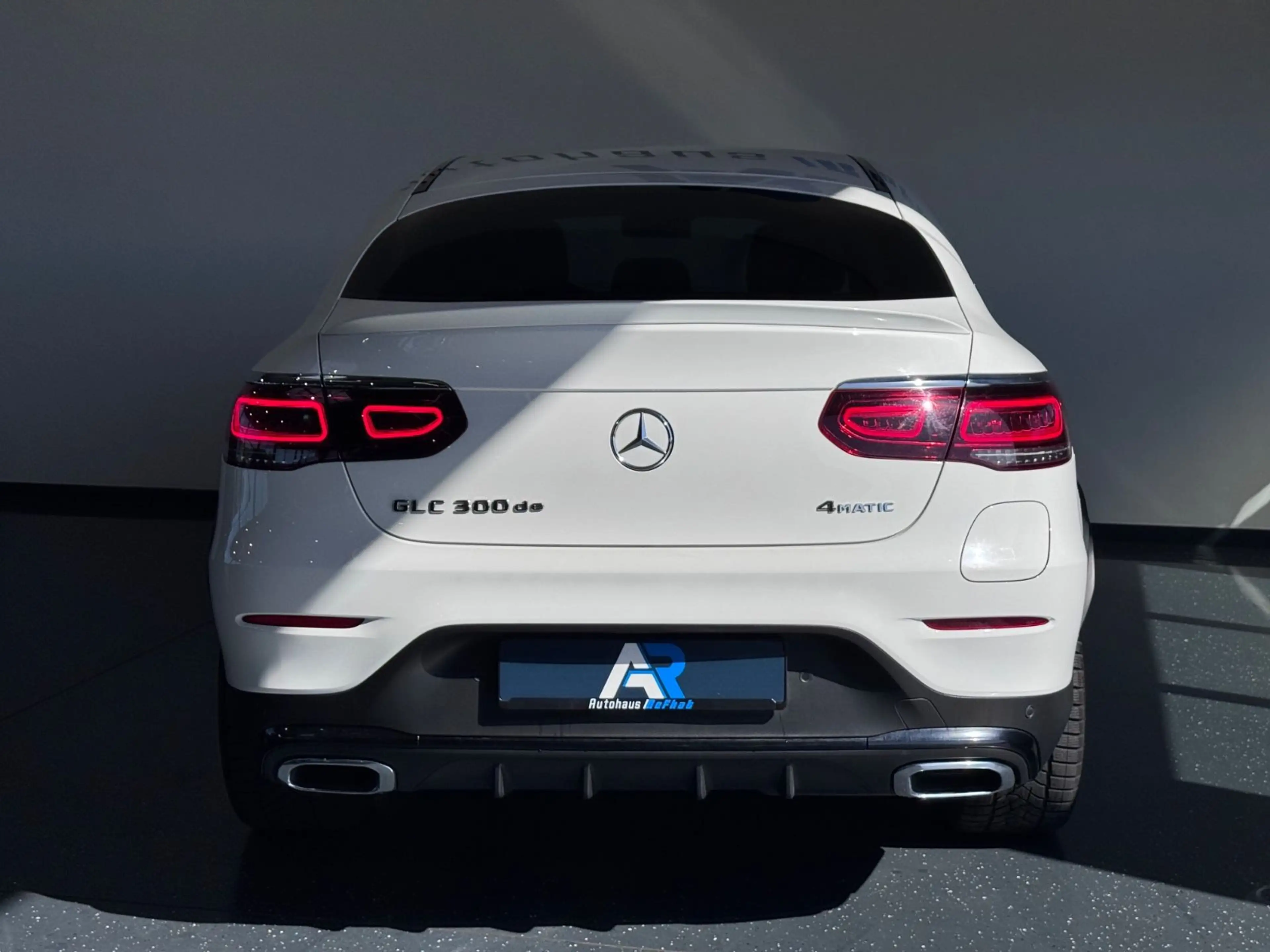 Mercedes-Benz GLC 300 de 4Matic*AMG*virtuelles cockpit*LED*360° — photo 9
