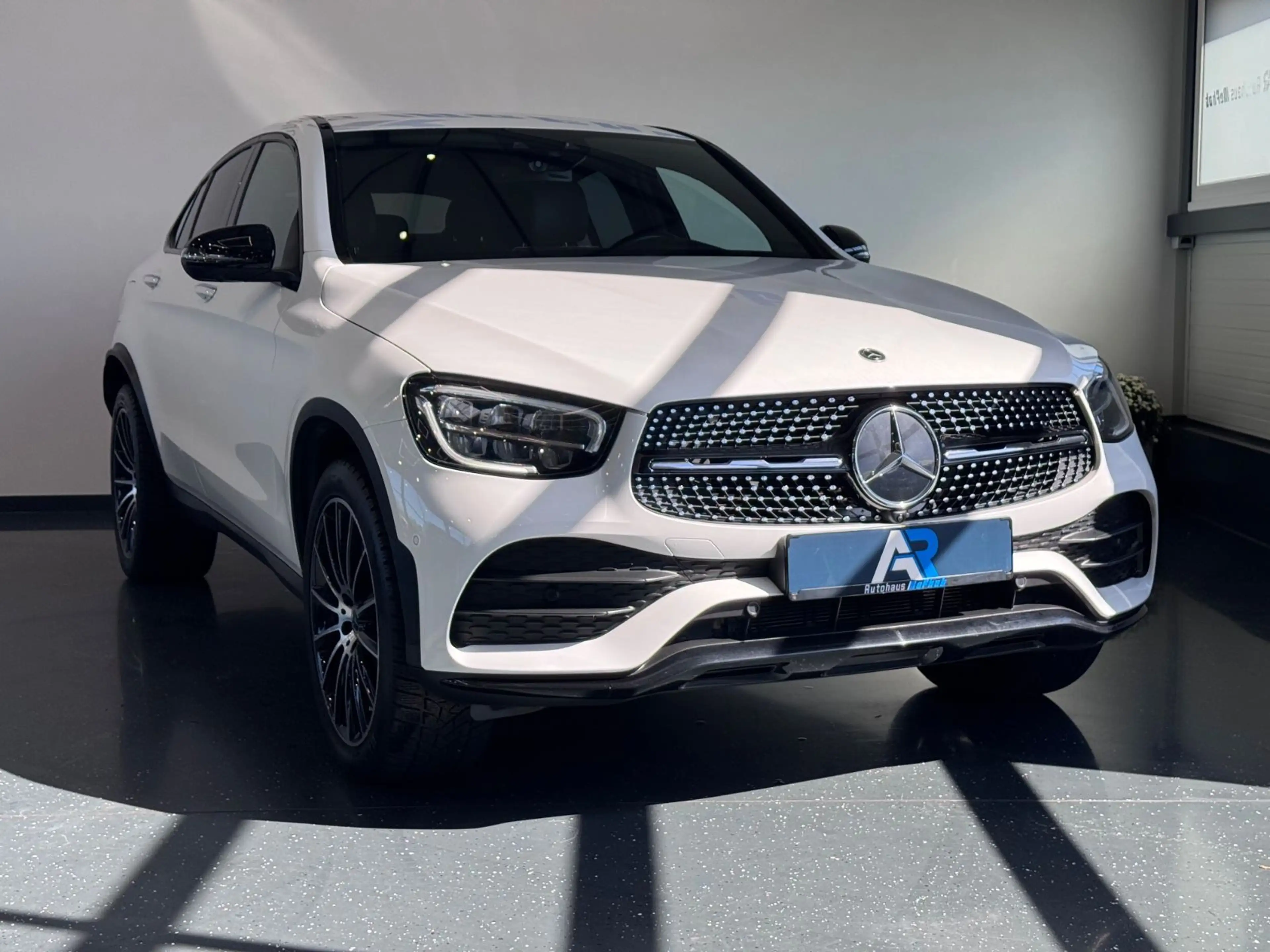 Mercedes-Benz GLC 300 de 4Matic*AMG*virtuelles cockpit*LED*360° — photo 6