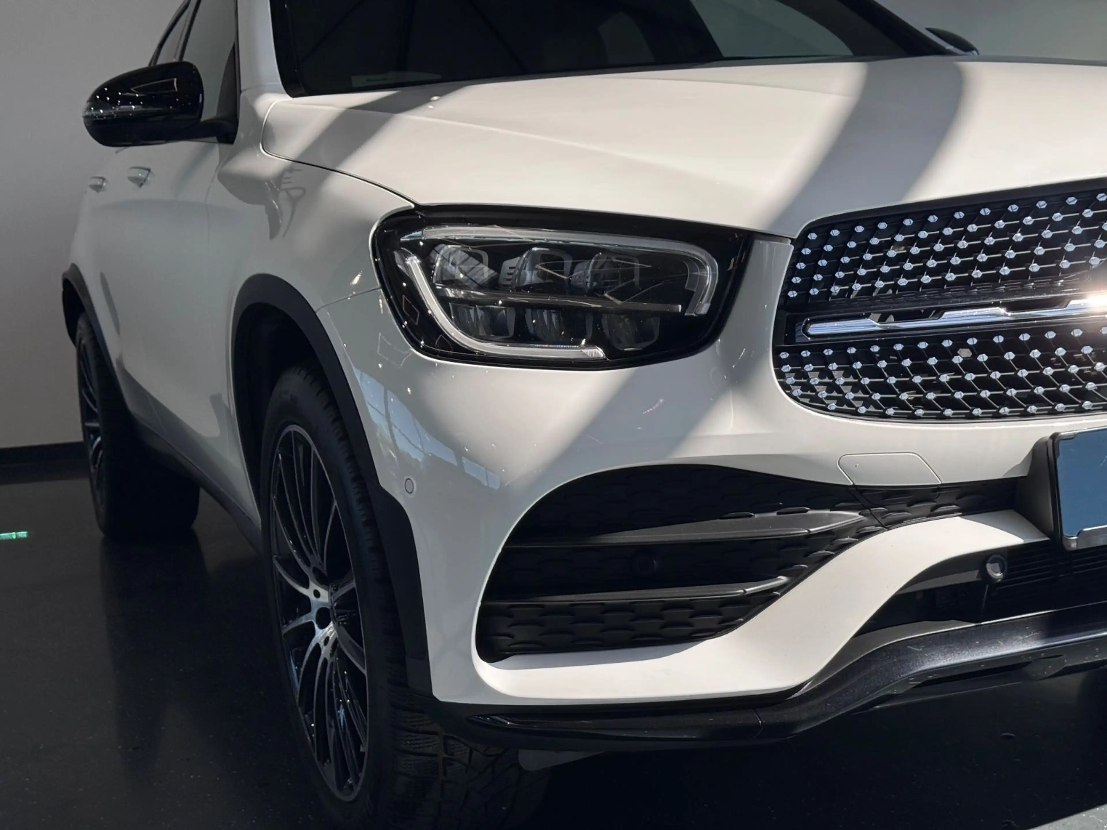Mercedes-Benz GLC 300 de 4Matic*AMG*virtuelles cockpit*LED*360° — photo 15