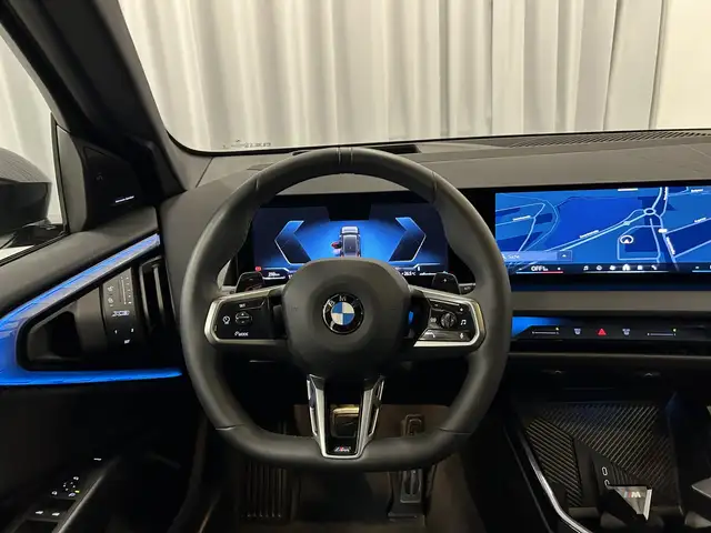 BMW X3 view 11