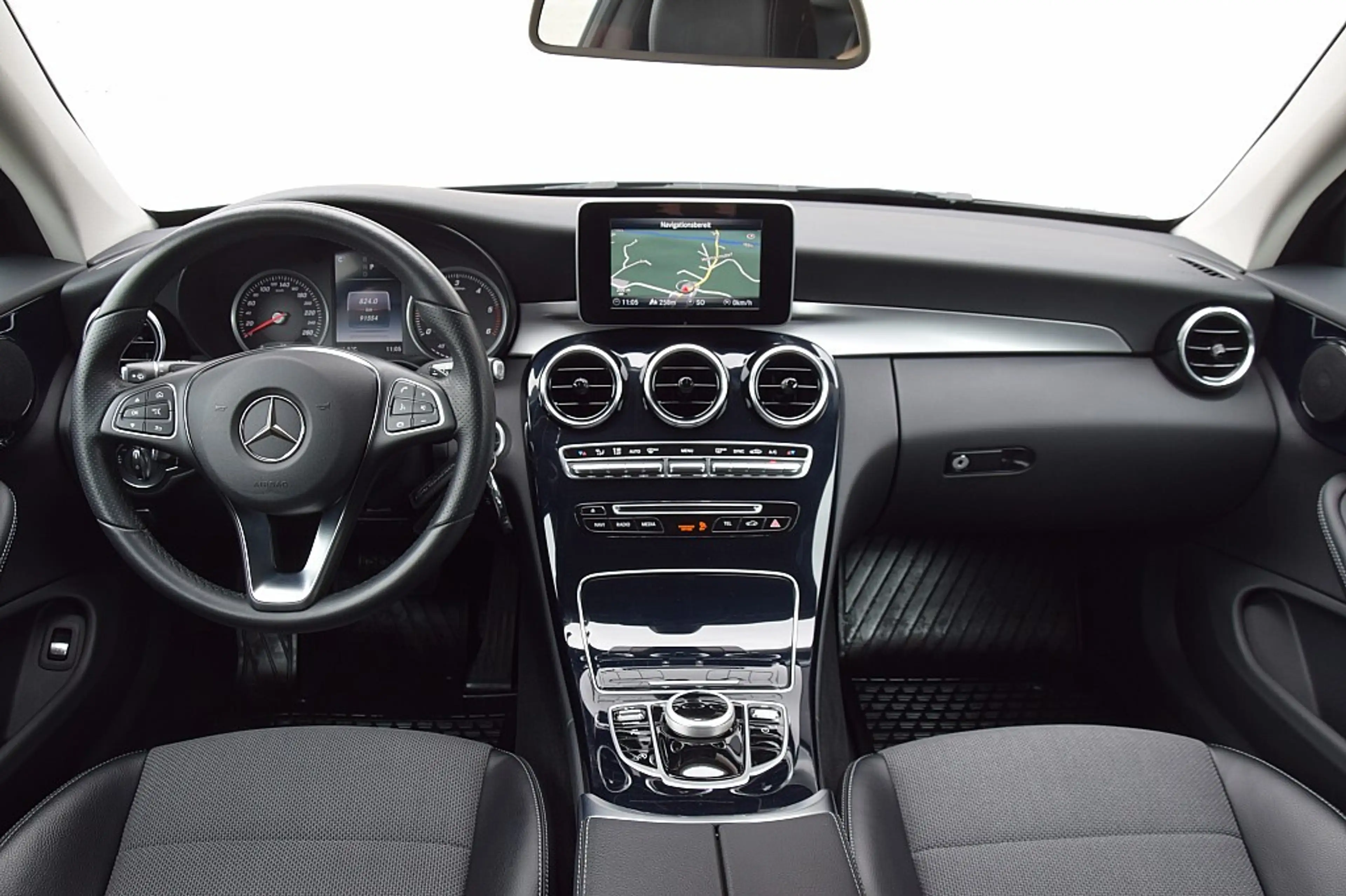 Mercedes-Benz C 220 d Aut.|LED|SHZ|Leder| — photo 12