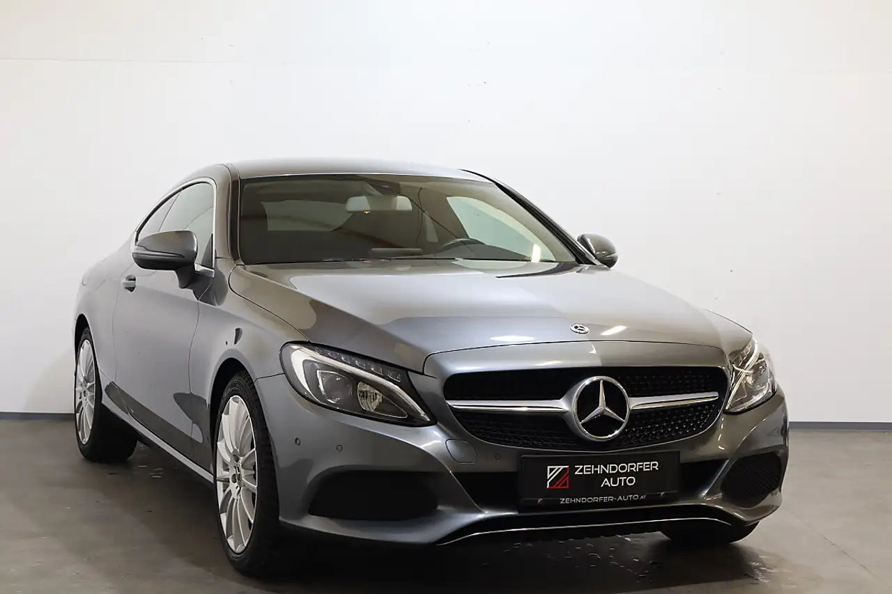 Mercedes-Benz C 220