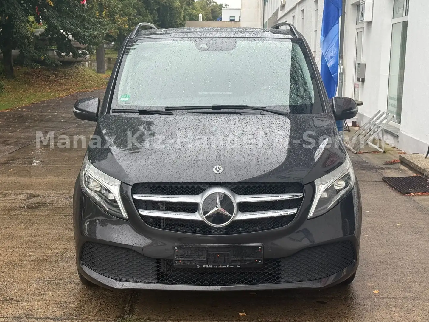 Mercedes-Benz V 220 V -Klasse V250d EDITION lang AMG-Line Grau - 2