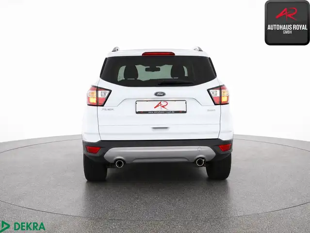 Ford Kuga view 4