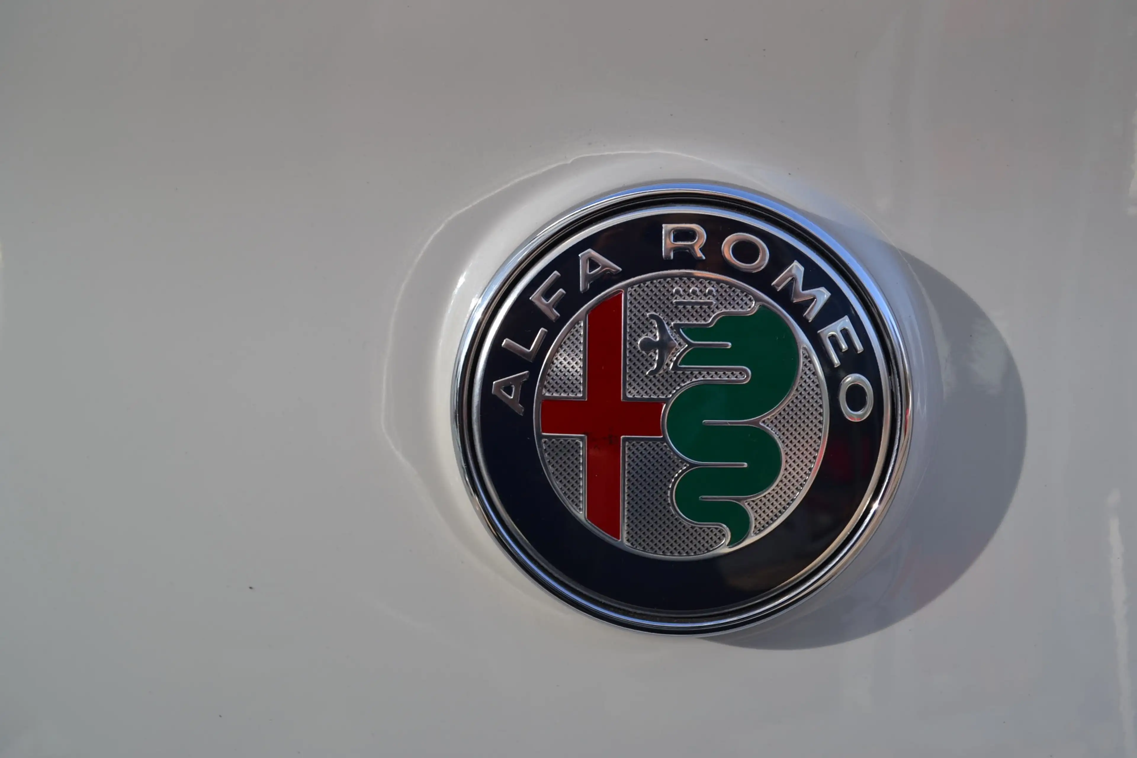 Alfa Romeo Giulietta Quadrifoglio Verde — photo 8