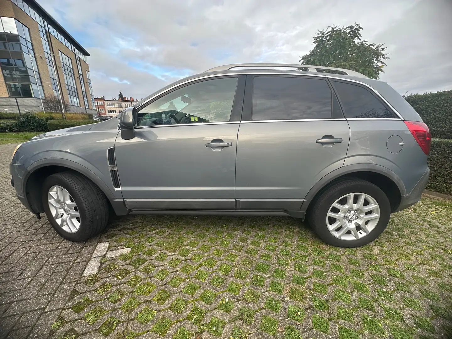 Opel Antara Antara 2.2 CDTI 4x2 Energy Start/Stop Grau - 2