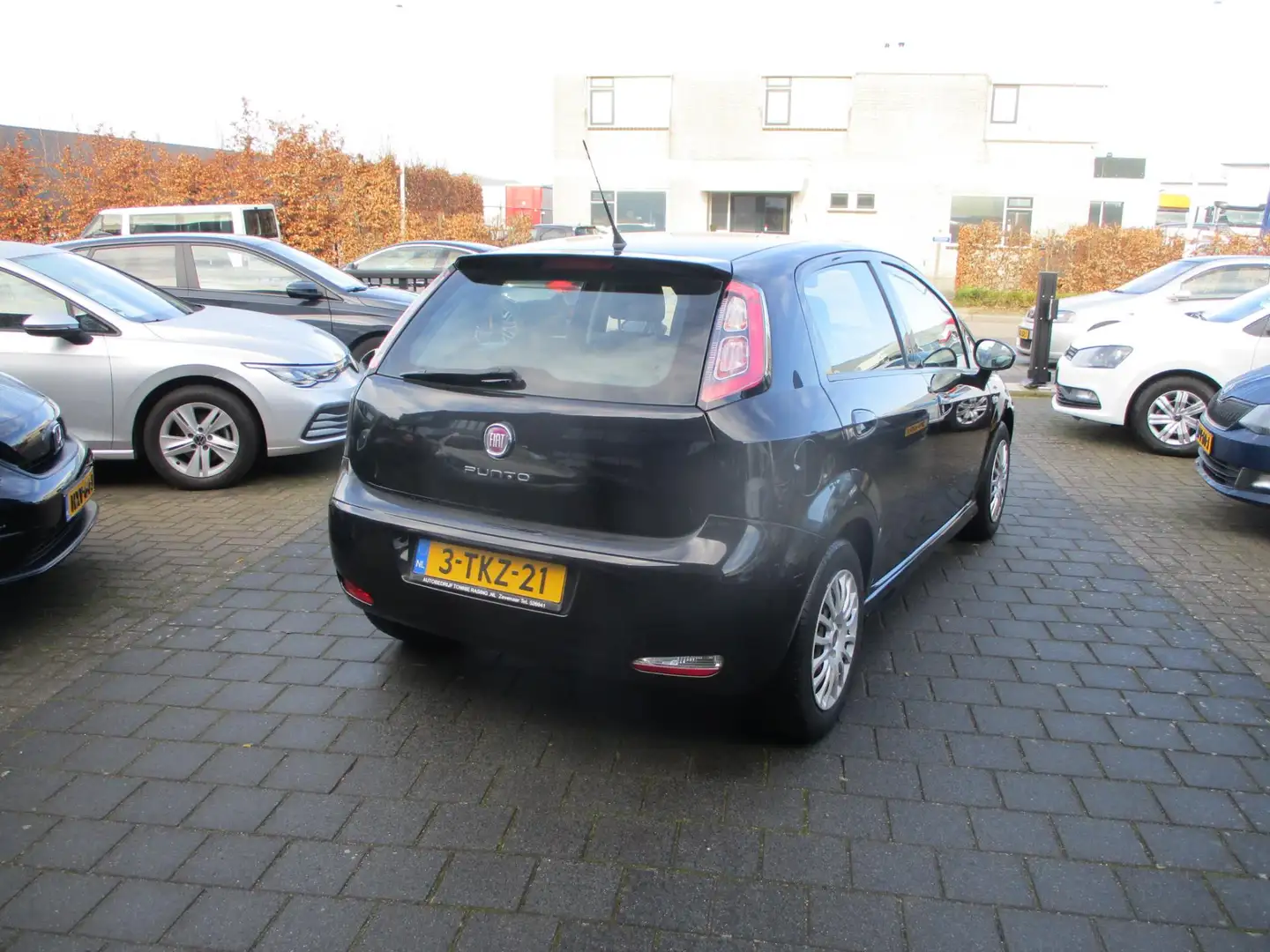 Fiat Punto Evo 1.3 M-Jet Pop Schwarz - 2