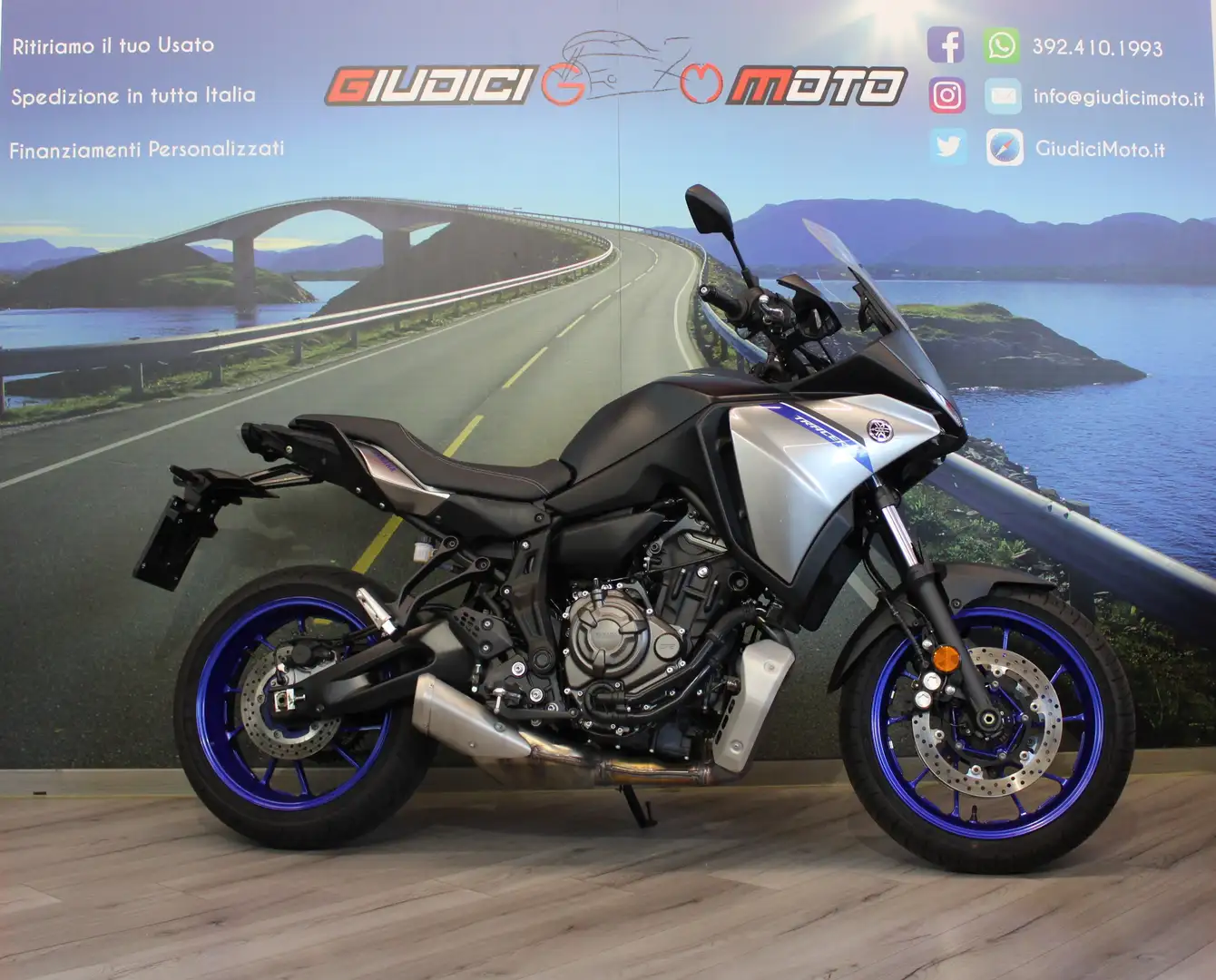 Yamaha Tracer 7 ABS - 2023 - km 5995 Grigio - 1