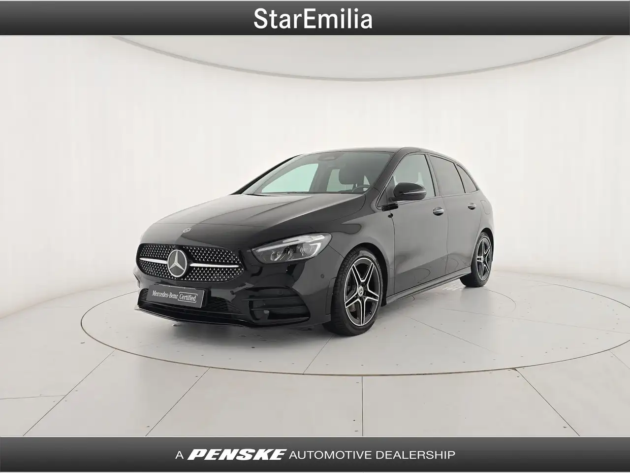 Mercedes-Benz B 180